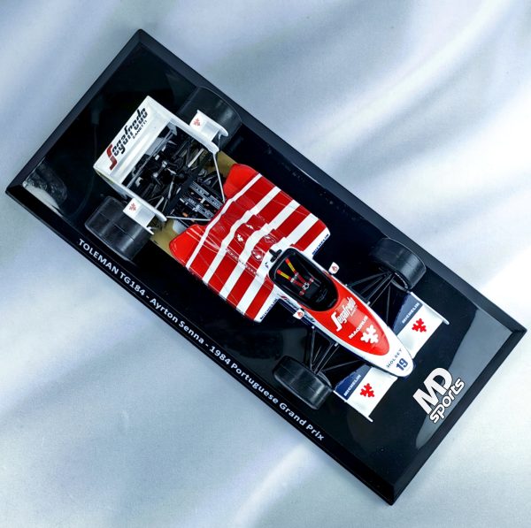 Toleman TG184 GP Portugal 1984 #19 Ayrton Senna Caja Normal Premium Collect 1:24 - Imagen 4