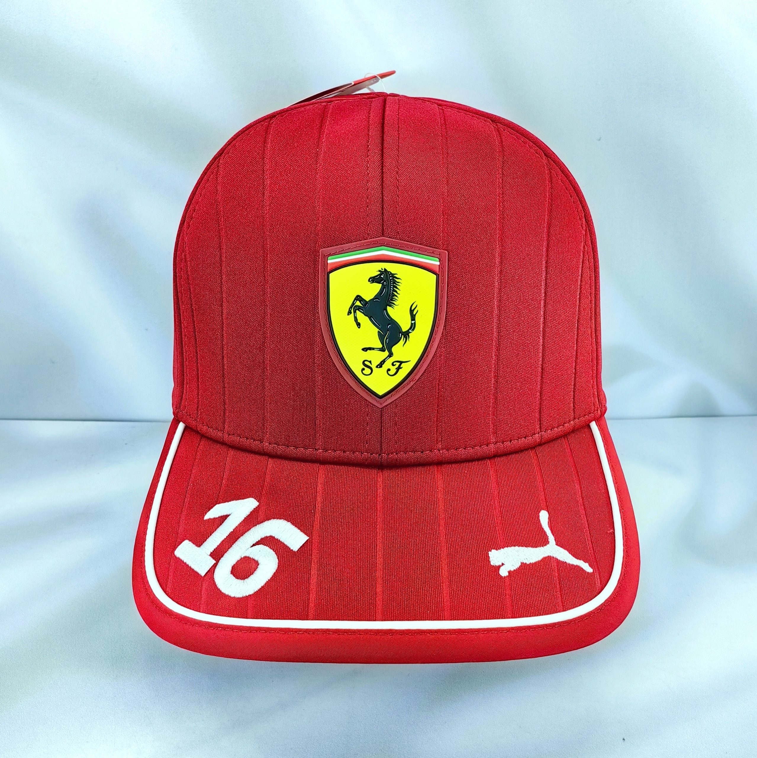 Gorro Puma Oficial Scuderia Ferrari HP Charles Leclerc 2025
