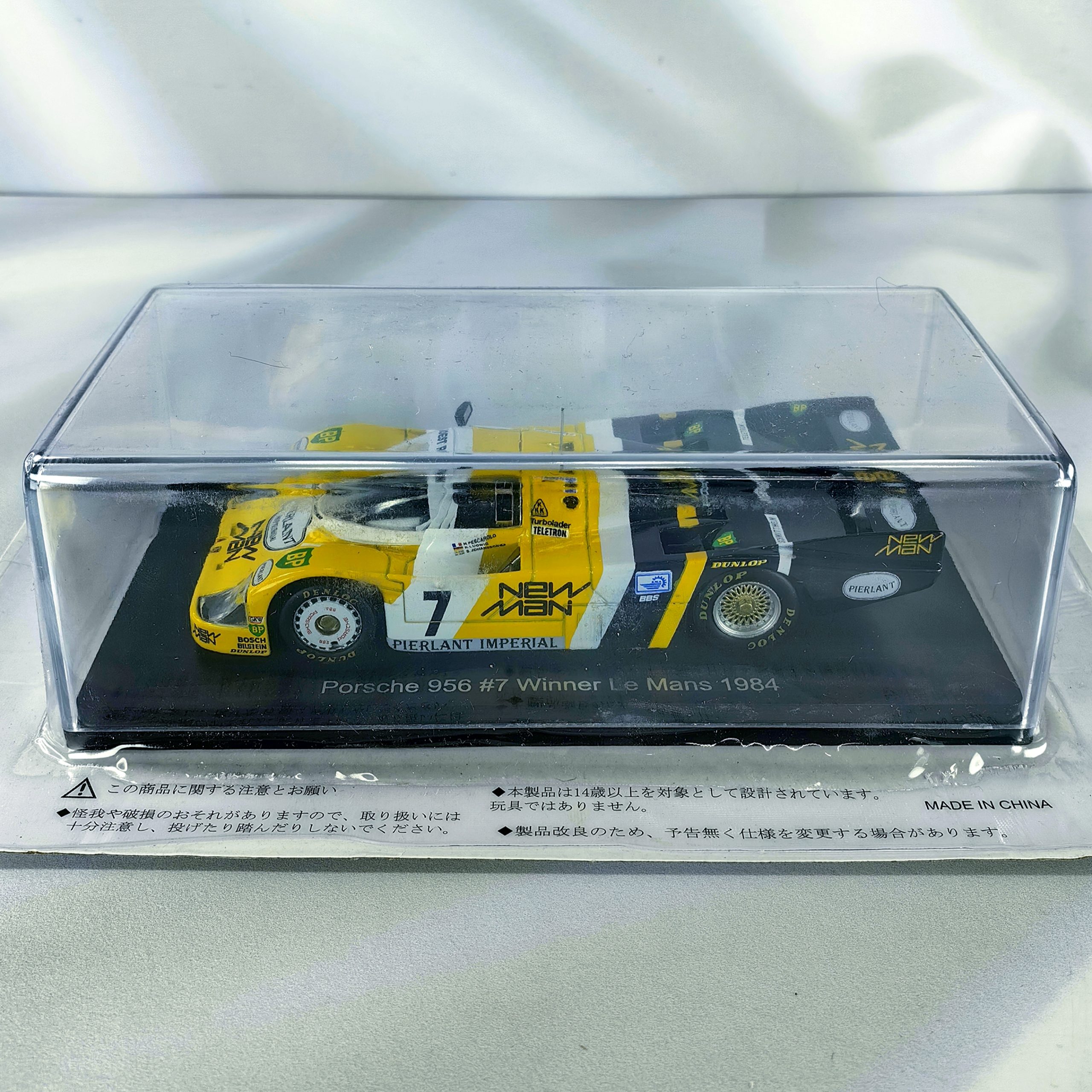 Porsche 956 24H LeMans 1984 #7 Ludwig – Pescarolo Caja Acrilica Salvat 1:43