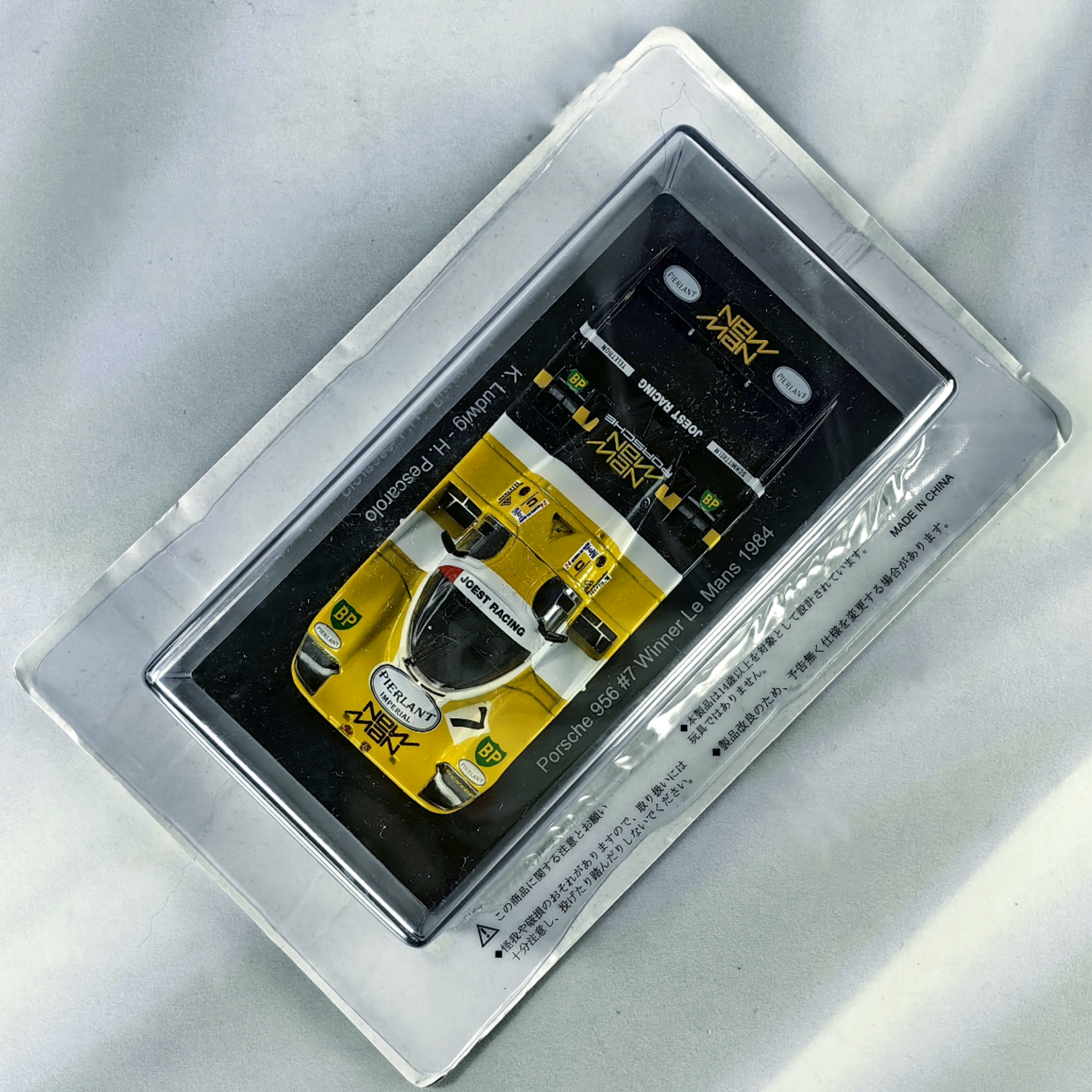 Porsche 956 24H LeMans 1984 #7 Ludwig – Pescarolo Caja Acrilica Salvat 1:43