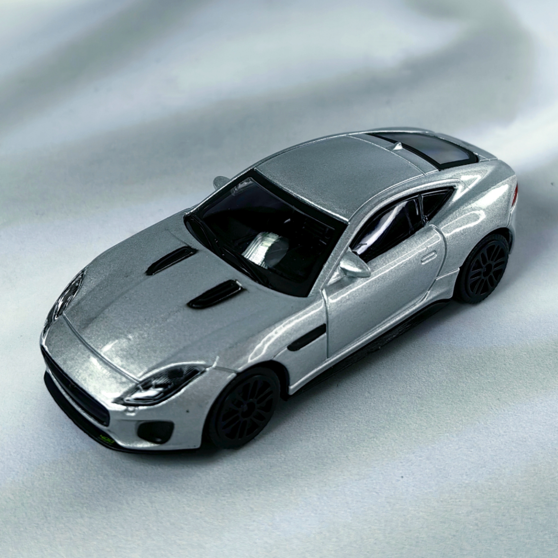 Deportivo Jaguar F-Type Burago Street 1:43 - Imagen 3