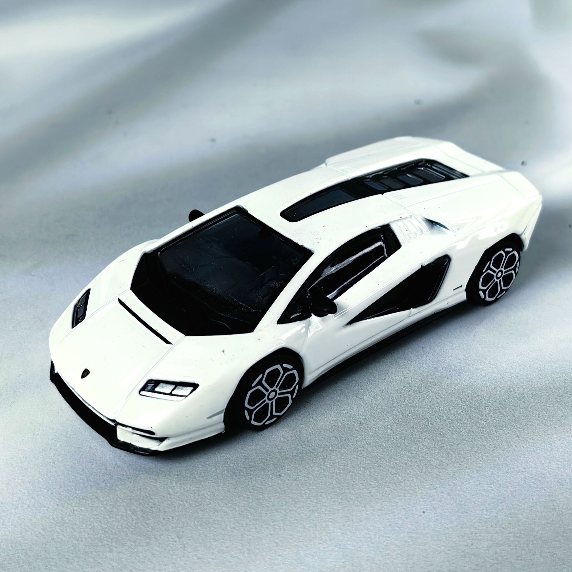 Deportivo Lamborghini Countach Burago Street 1:43 - Imagen 3