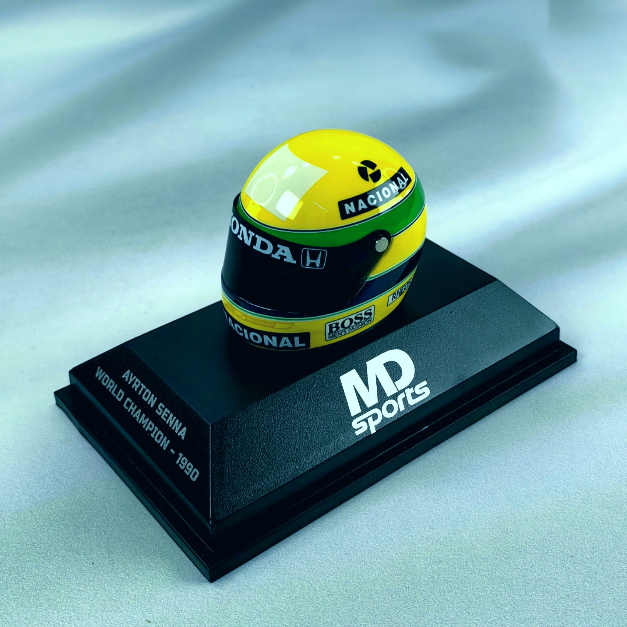 Casco Formula 1 Ayrton Senna 1990 Minichamps 1:8