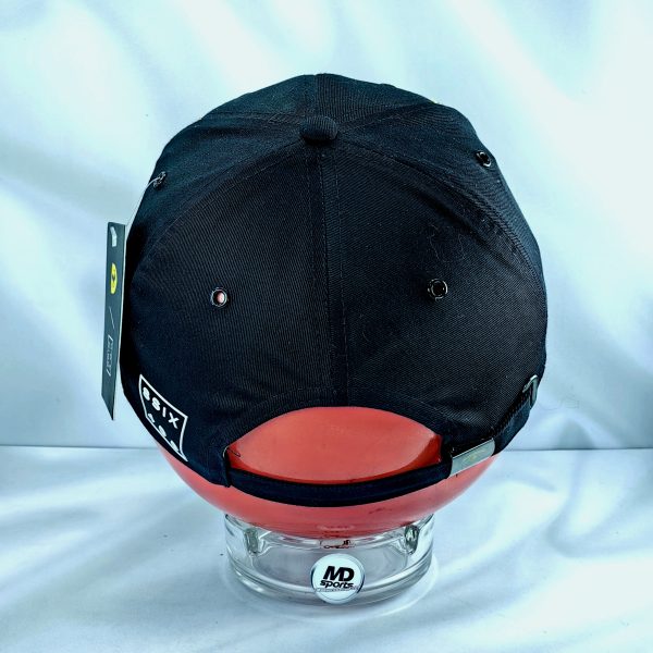 Gorro 8six Oficial Ferrari Hypercar WEC 499P Black Edition - Imagen 5