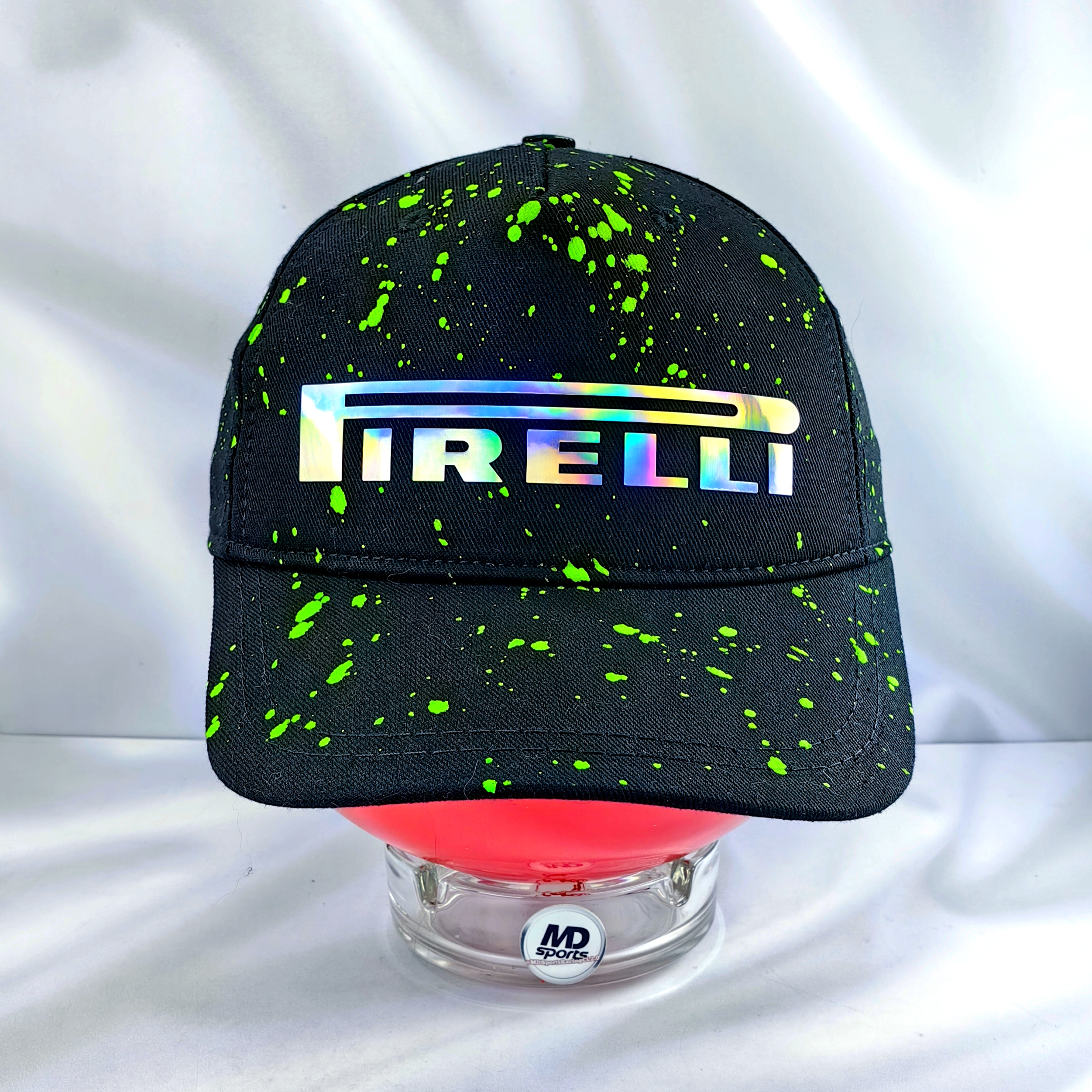 Gorro Oficial Pirelli Night Out Design by Vazabase – Verde