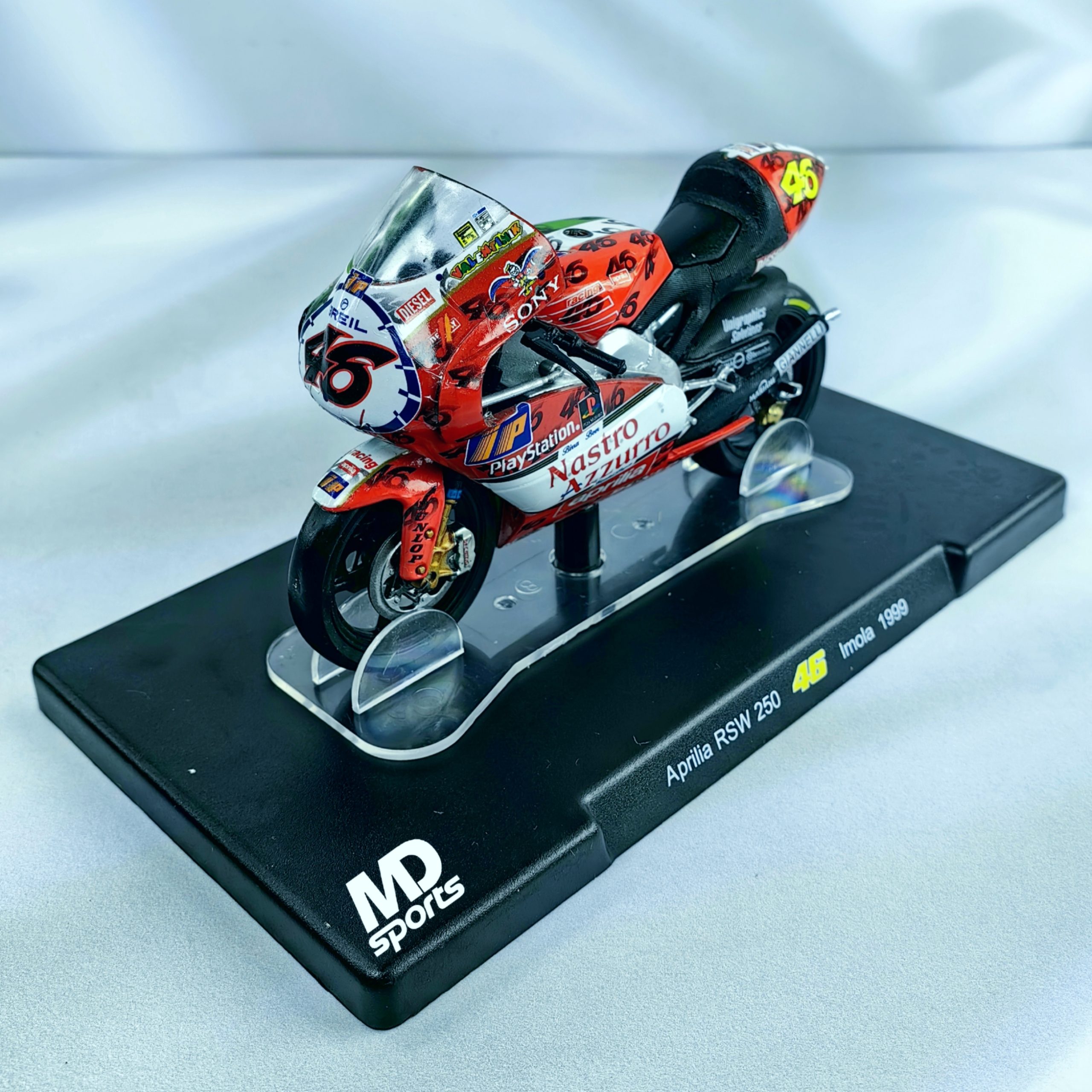 Moto GP Aprilia RSW 250 1999 #46 Valentino Rossi 1:18