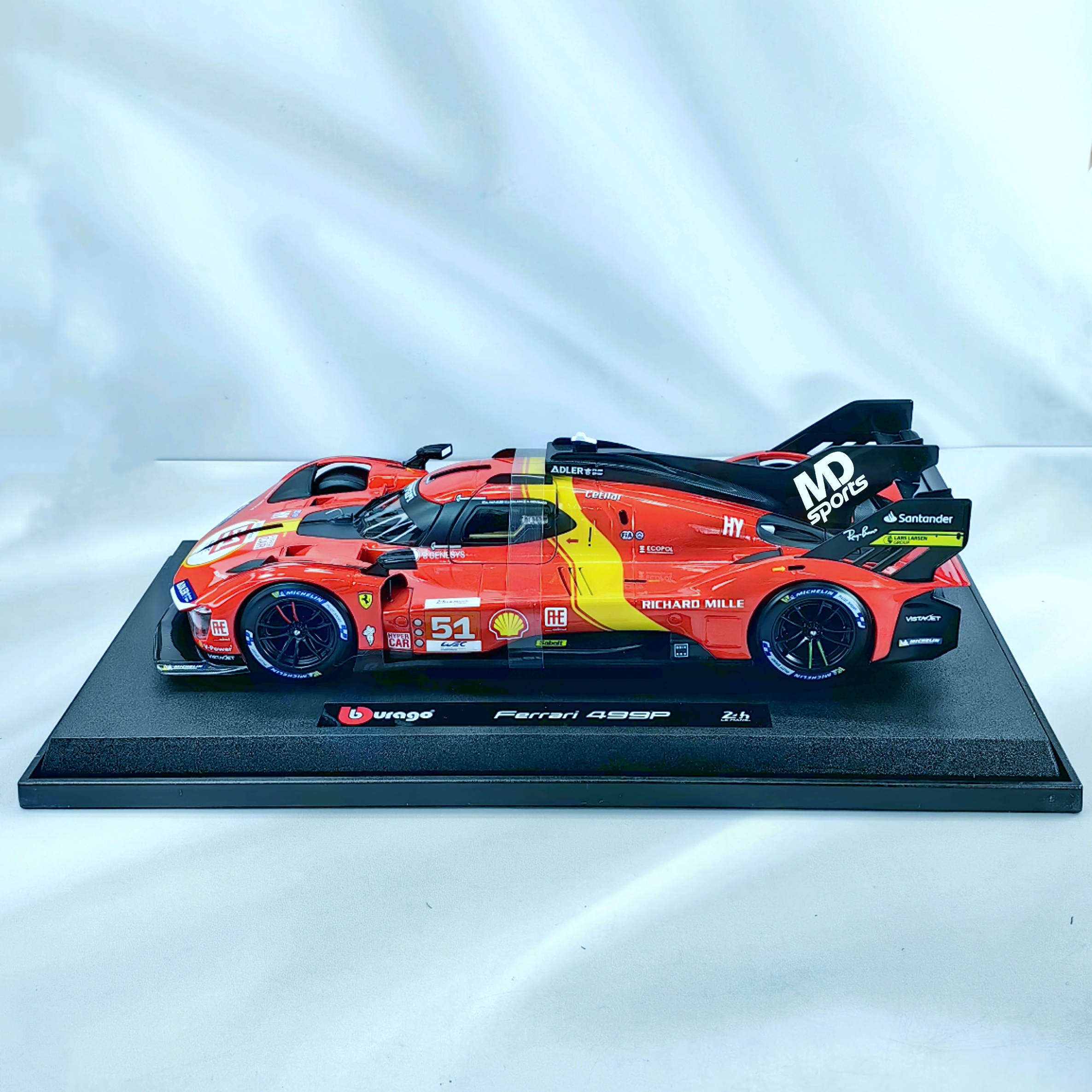 Ferrari 499p LeMans Winner 2023 #51 Caja Normal Burago 1:18 - Imagen 4