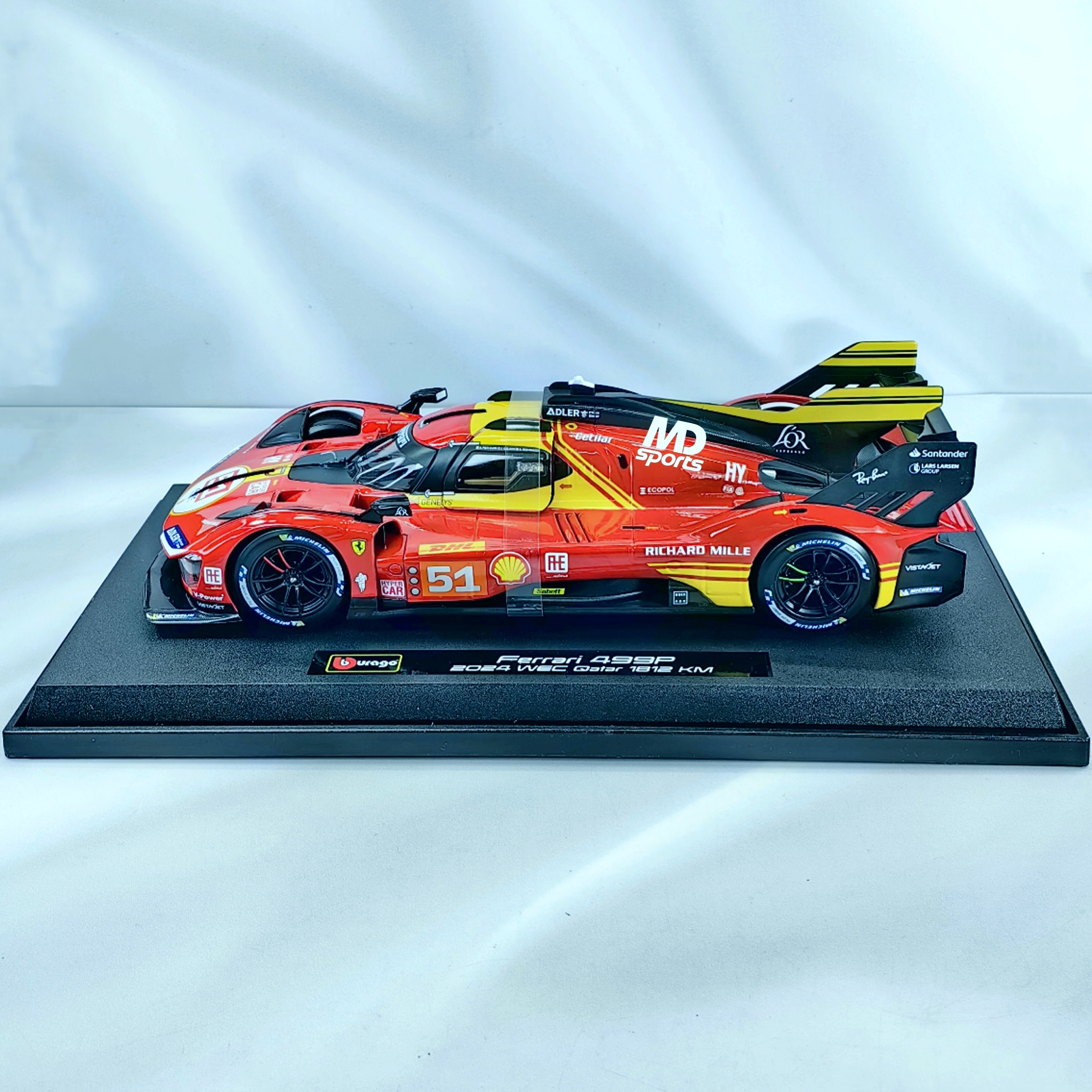Ferrari 499p Qatar 1812 km 2024 #51 Caja Normal Burago 1:18 - Imagen 4