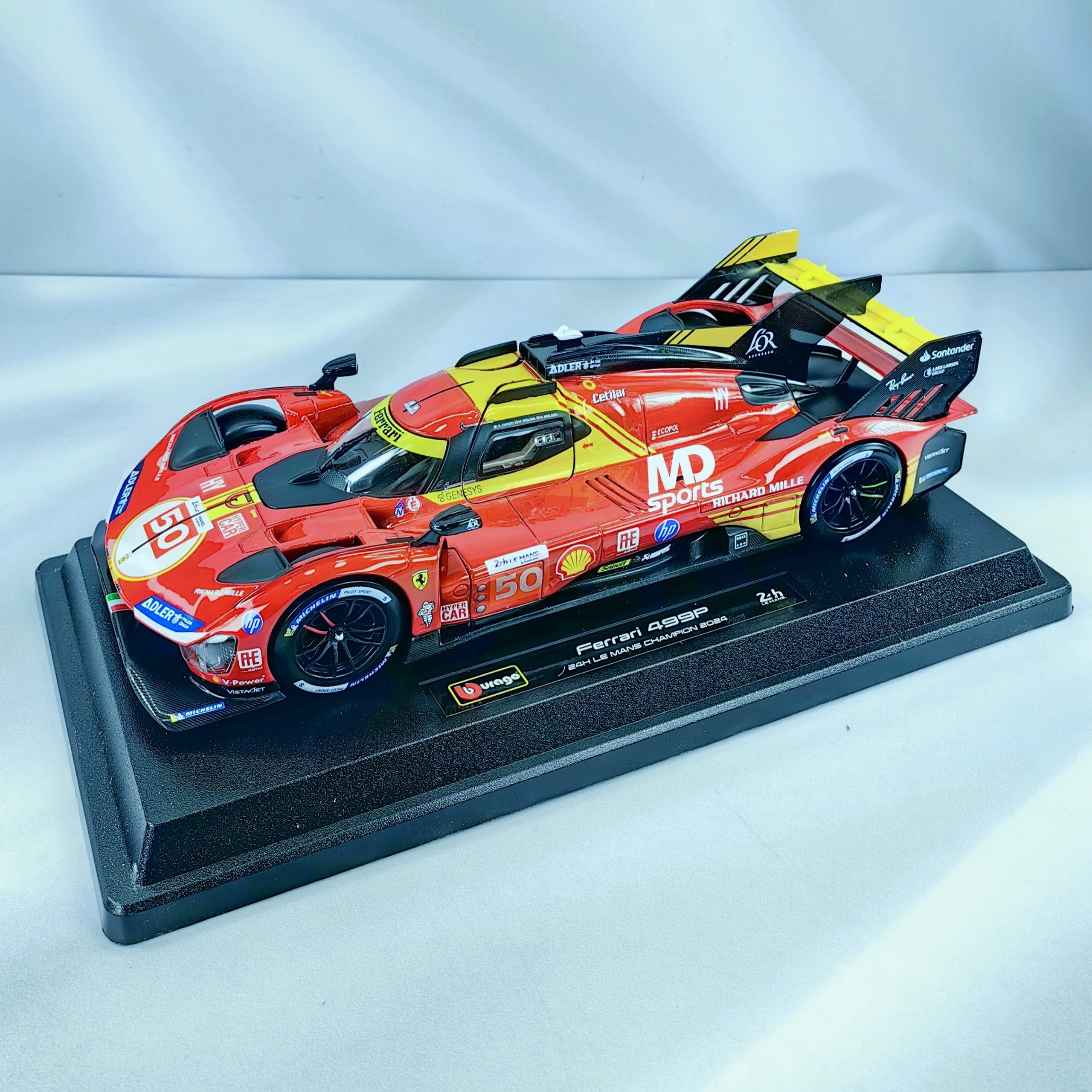 Ferrari 499P LeMans 2024 #50 Caja Normal Burago 1:24 - Imagen 4