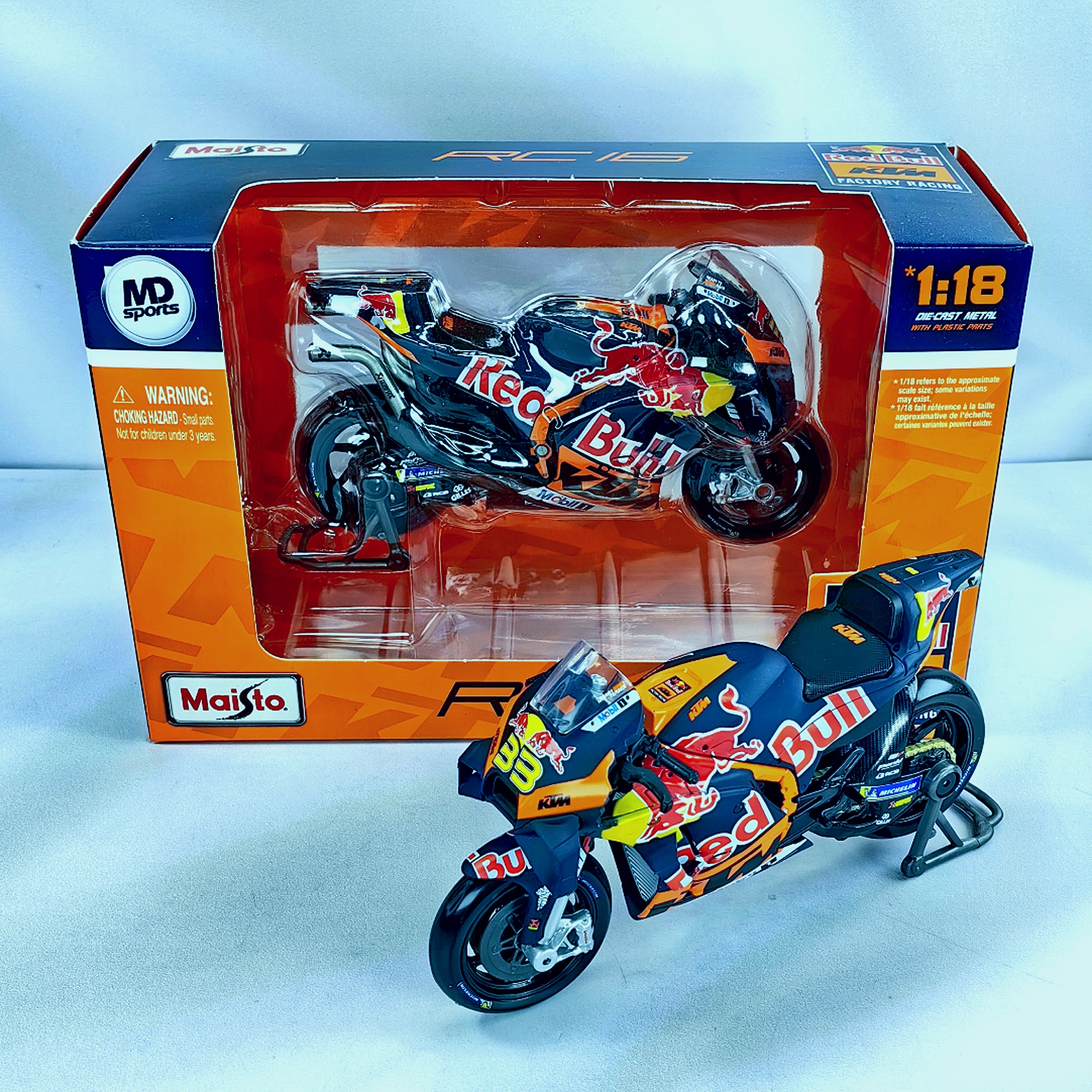 Moto GP RedBull KTM RC16 2023 #33 Brad Binder Maisto 1:18