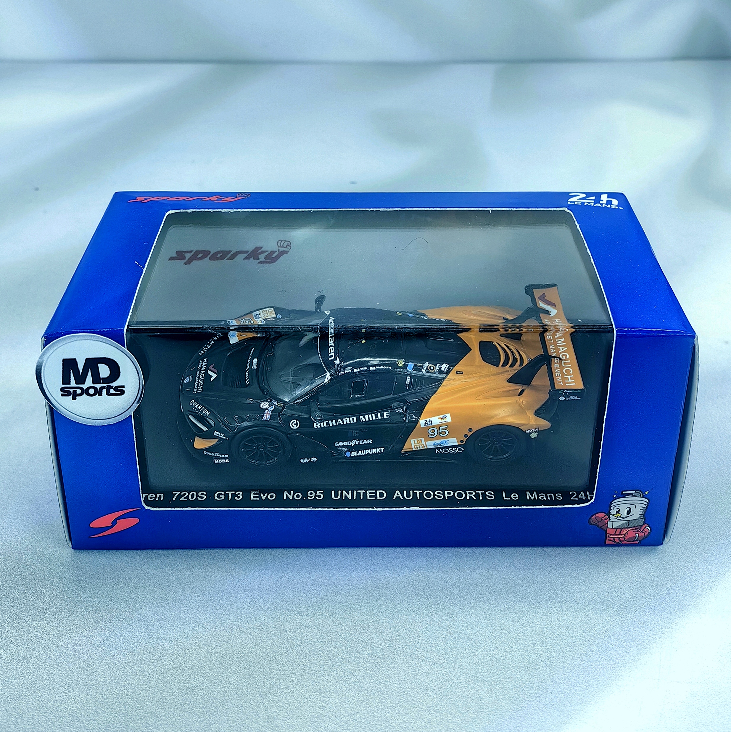 Mclaren 720s GT3 Lemans 2024 #95 Nico Pino Caja Acrilica Spark 1:64