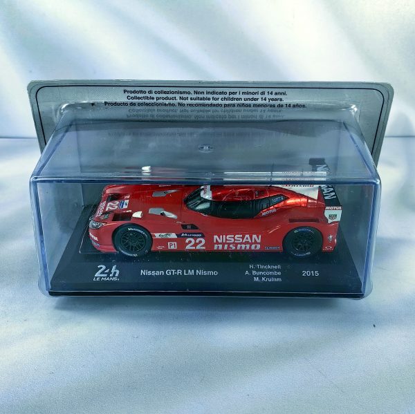 Nissan GTR LM Nismo 24H Lemans 2015 #22 H.Tincknell Caja Acrilica Altaya 1:43