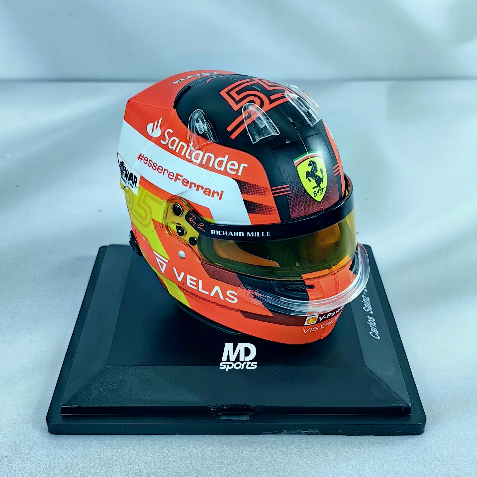 Casco Formula 1 Carlos Sainz Ferrari 2022 Spark 1:5