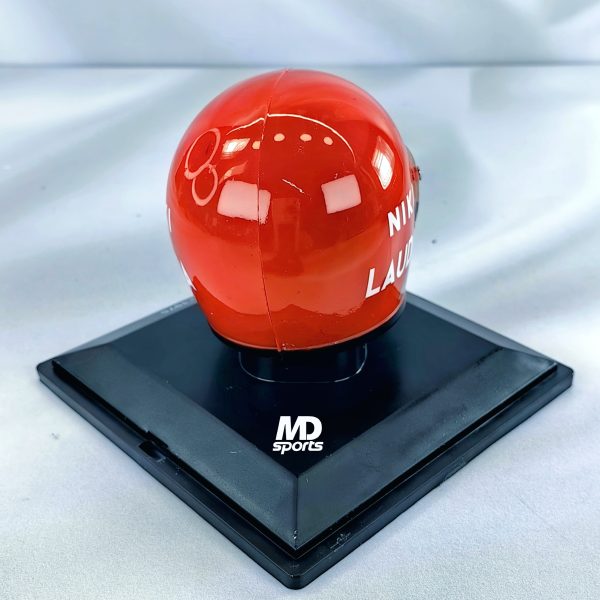 Casco Formula 1 Niki Lauda Ferrari 1975 Spark 1:5 - Imagen 4