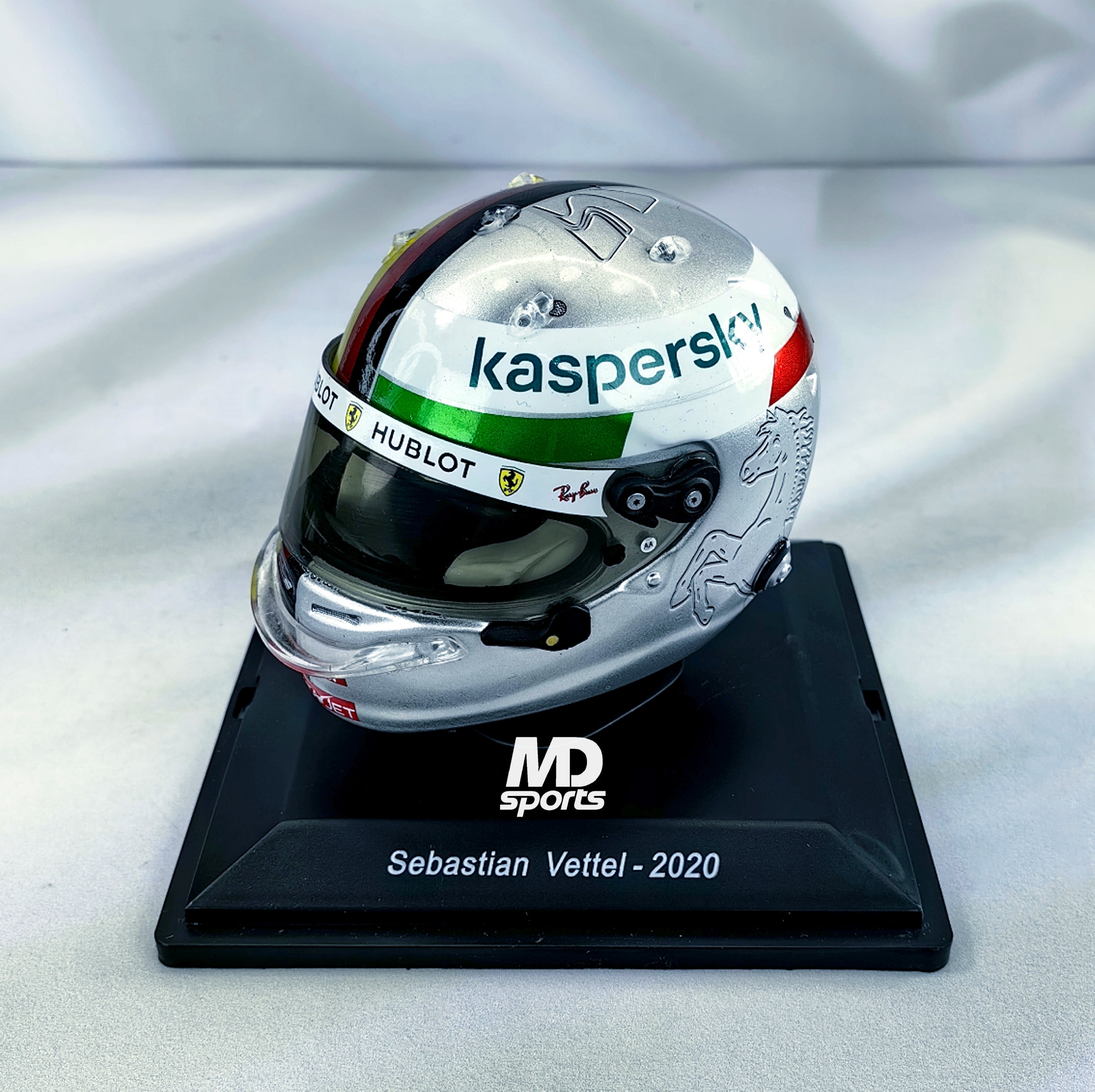Casco Formula 1 Sebastian Vettel Ferrari 2020 GP Monza Spark 1:5