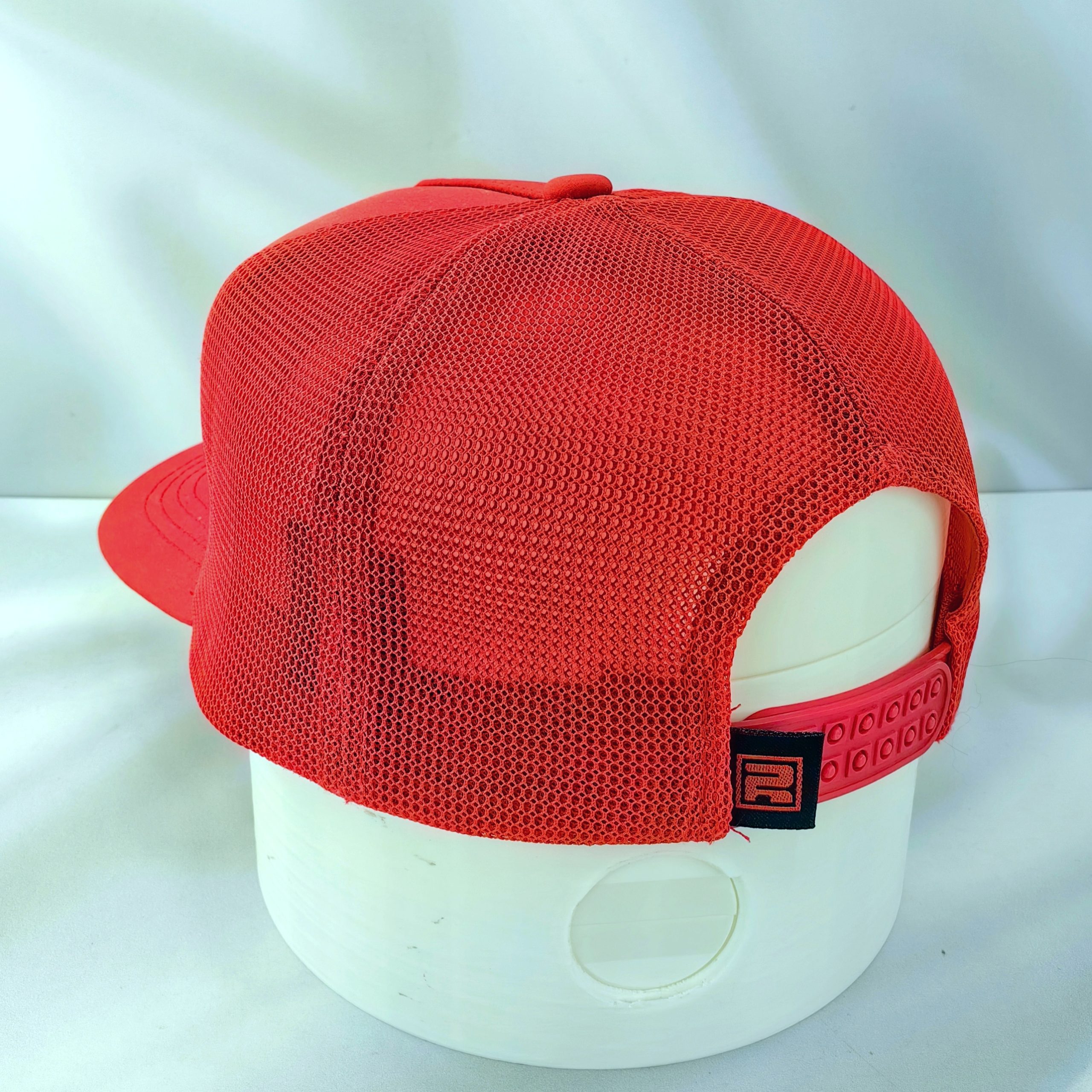 Gorro Jockey Logo Formula 1 Semi-Curvo Rojo - Imagen 3
