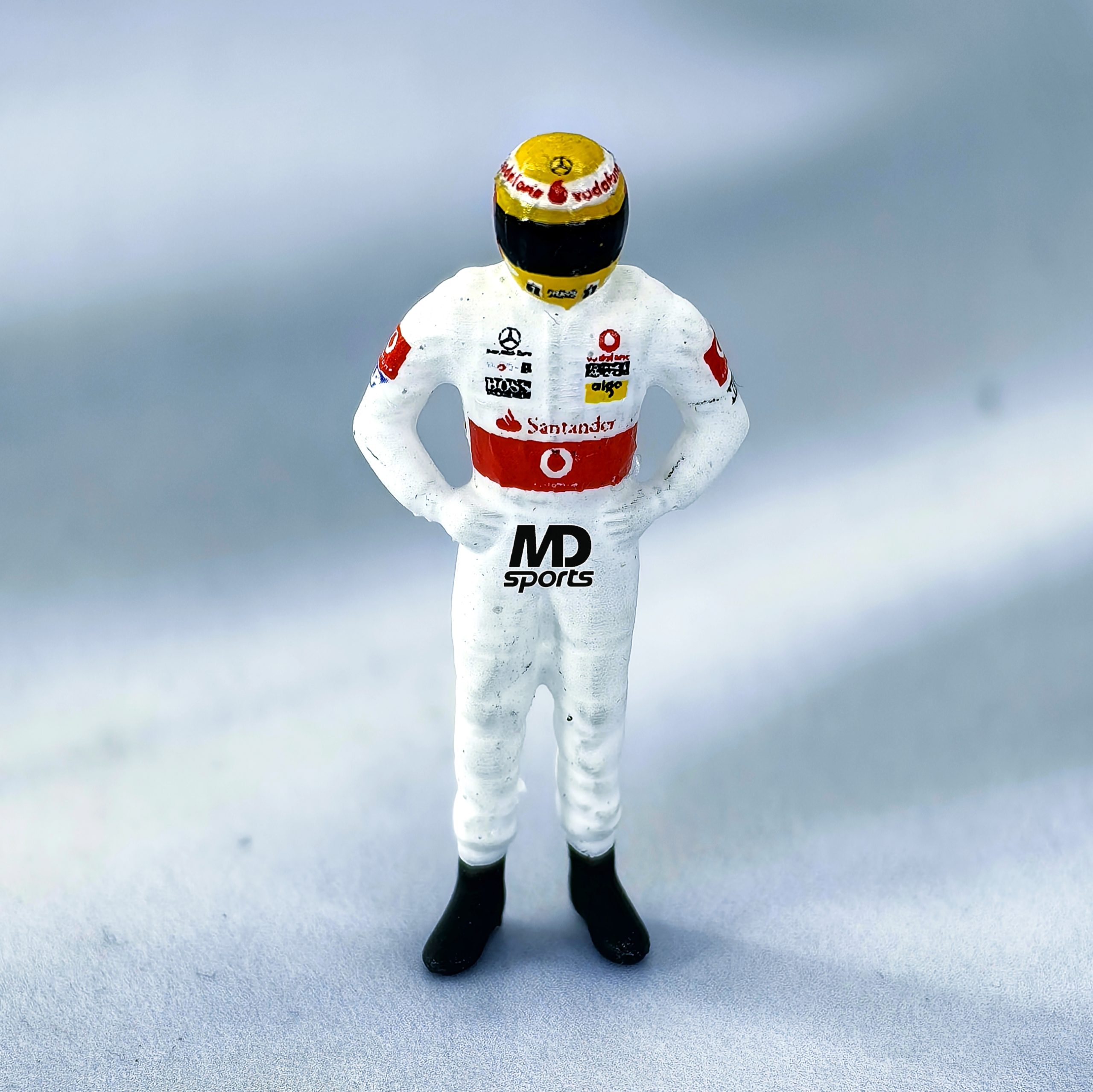 Figura Piloto Lewis Hamilton Mclaren 2008 Cartrix 1:43