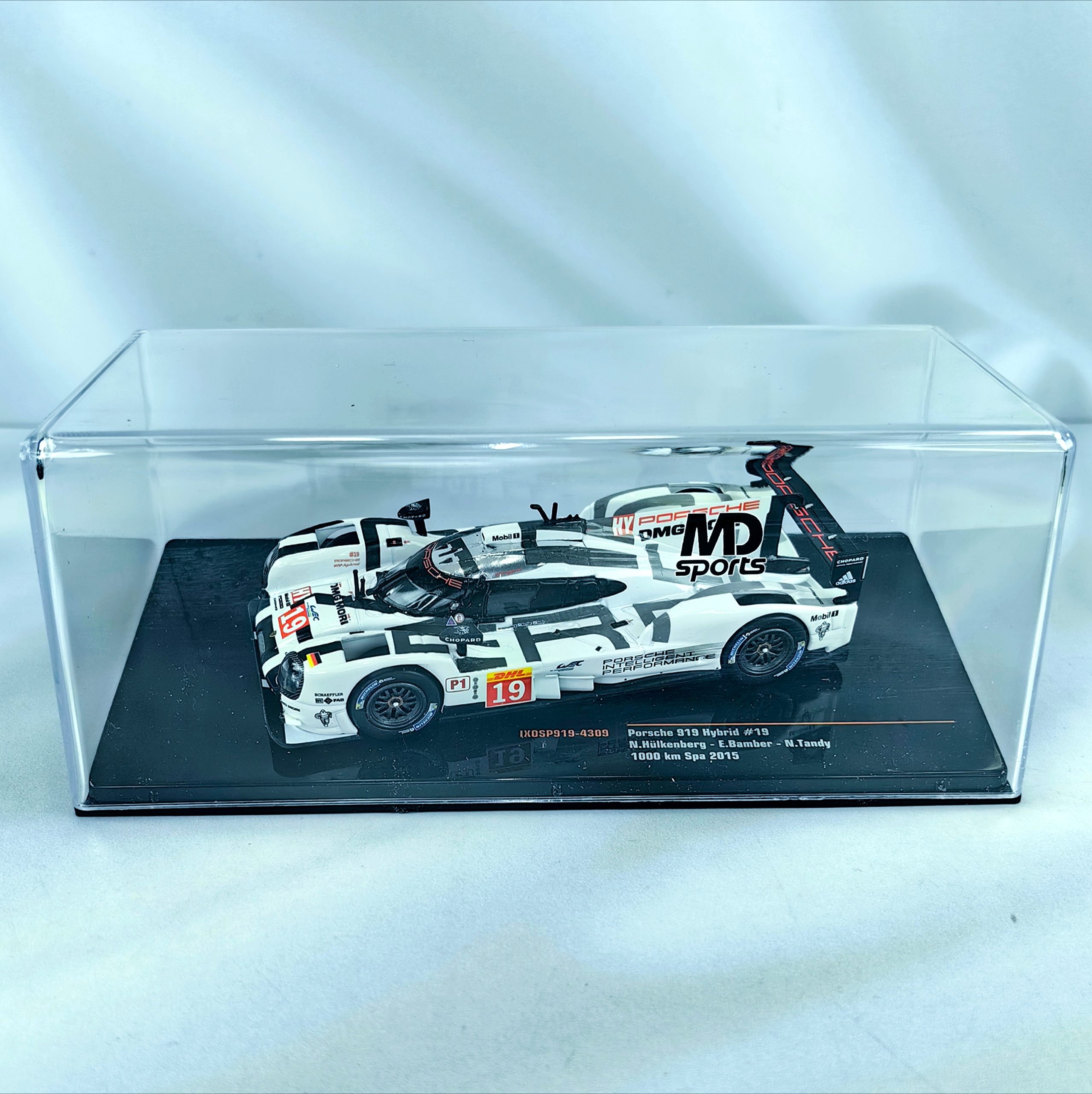 Porsche 919 Hybrid 1000km SPA 2015 #19 Hulkenberg-Bamber-Tandy Caja Acrilica IXO 1:43 - Imagen 3