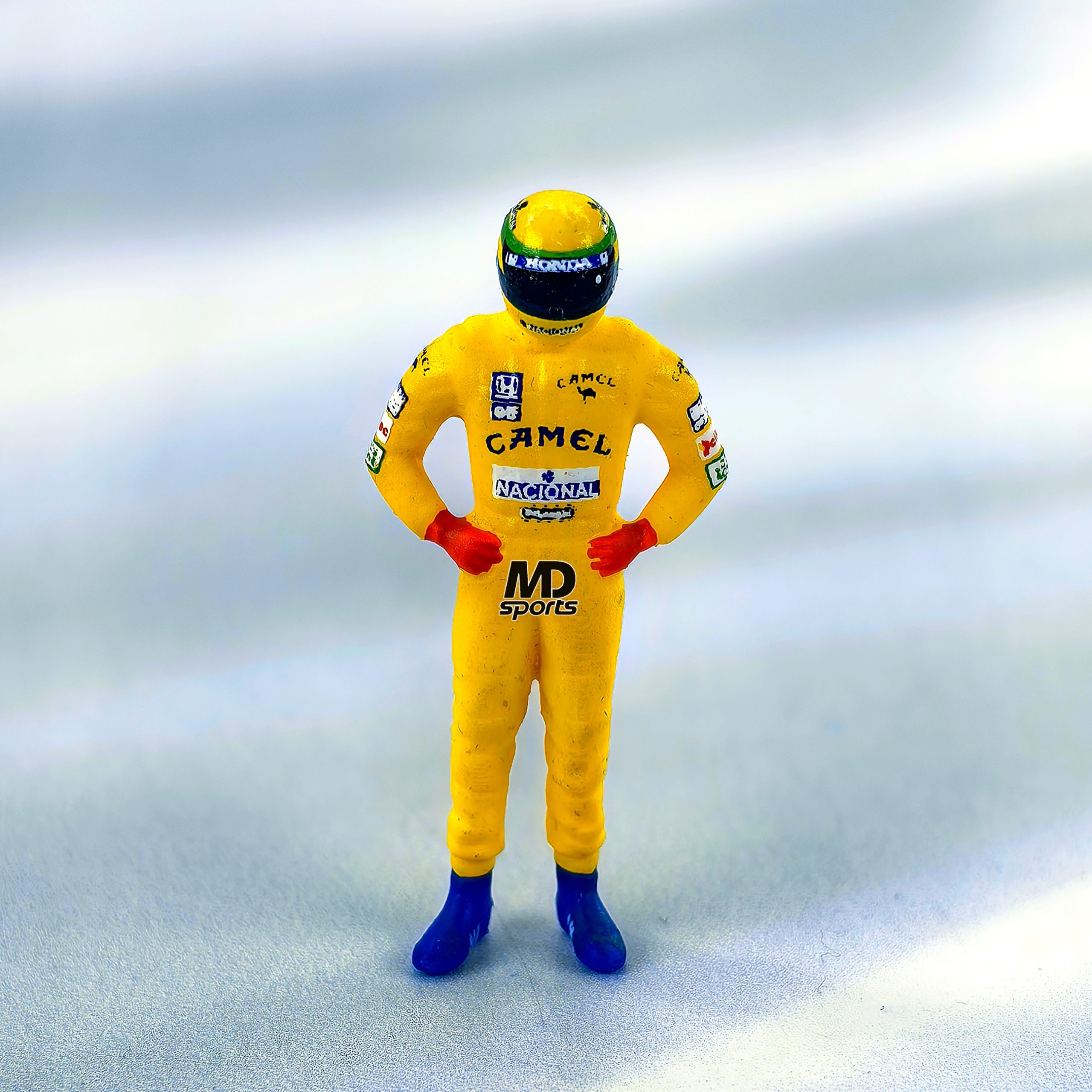 Figura Piloto Ayrton Senna Lotus 99t 1987 Cartrix 1:43