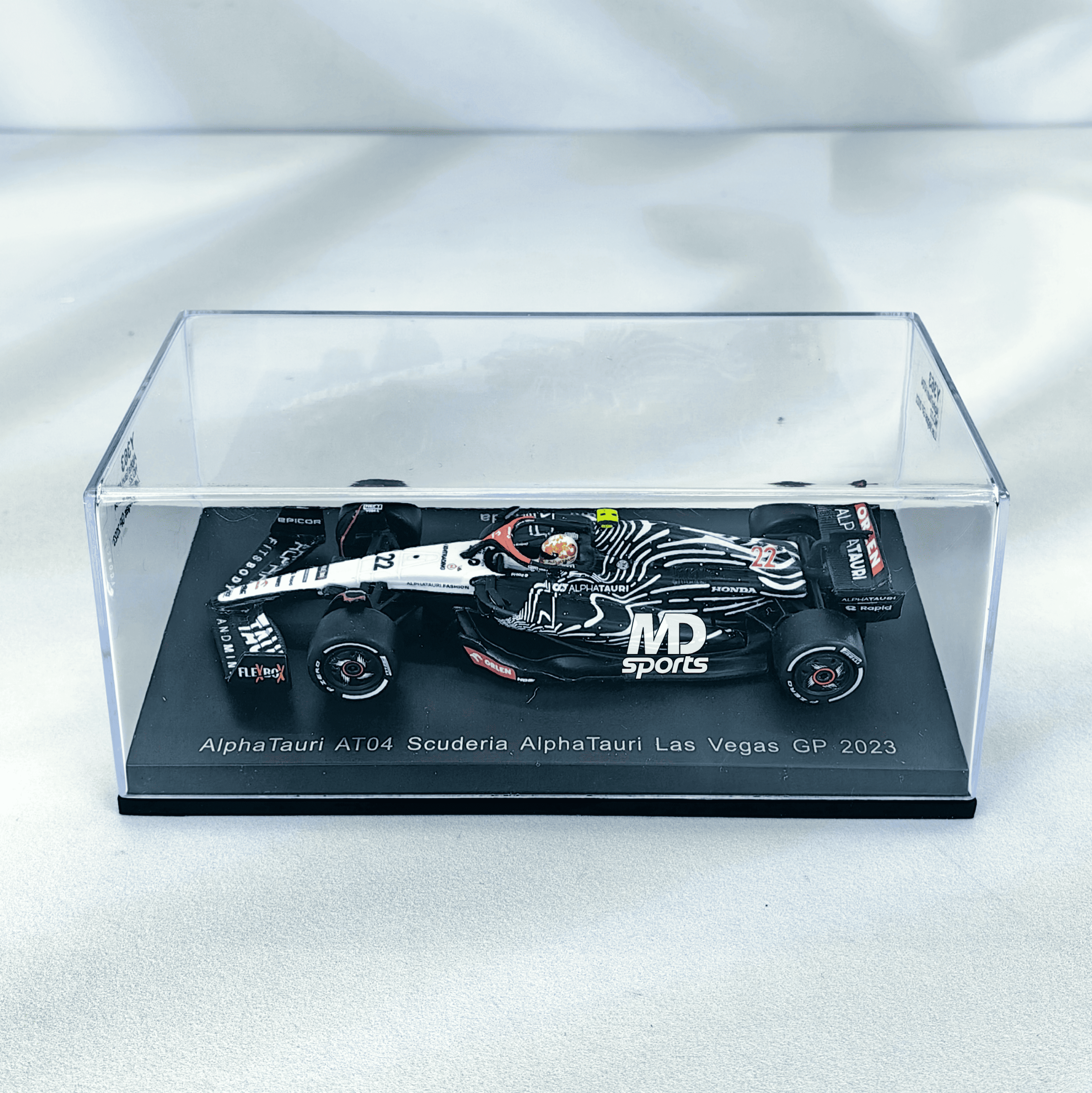 Alpha Tauri AT04 GP Las Vegas 2023 #22 Yuki Tsunoda Caja Acrilica Spark 1:64