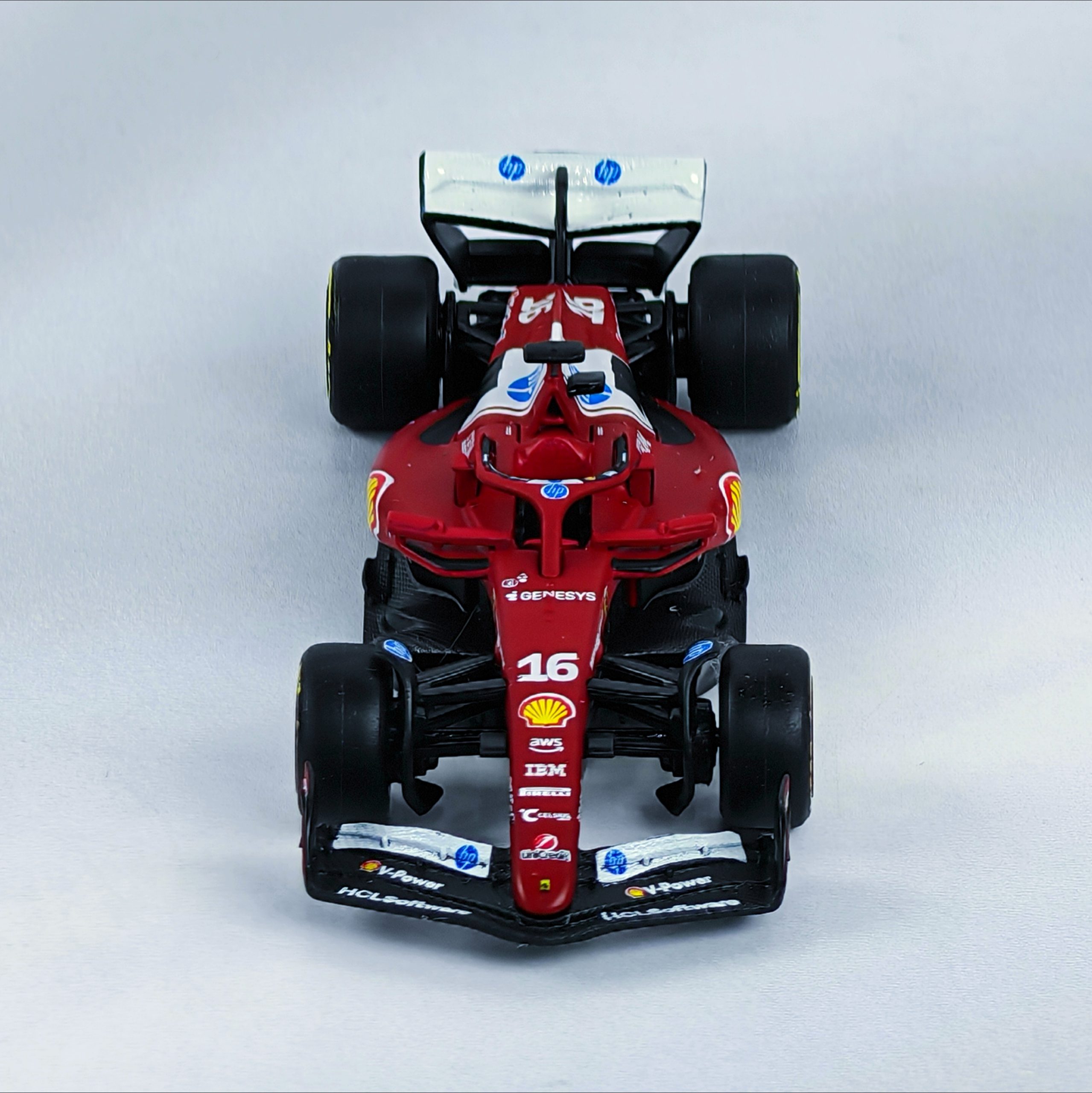 Ferrari SF-25 2025 #16 Charles Leclerc Caja Normal Burago 1:64 - Imagen 4