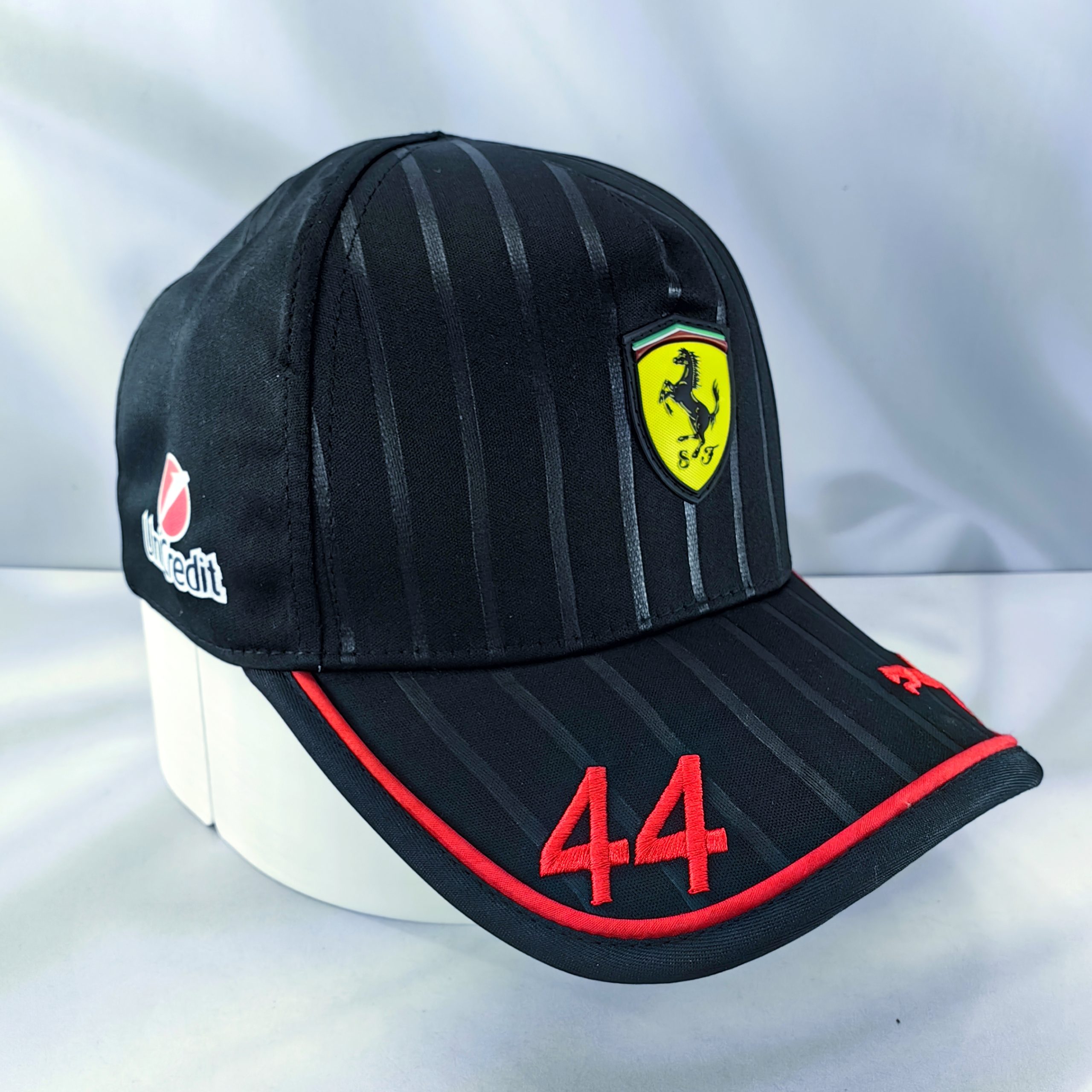 Gorro Scuderia Ferrari Lewis Hamilton 2025 Negro