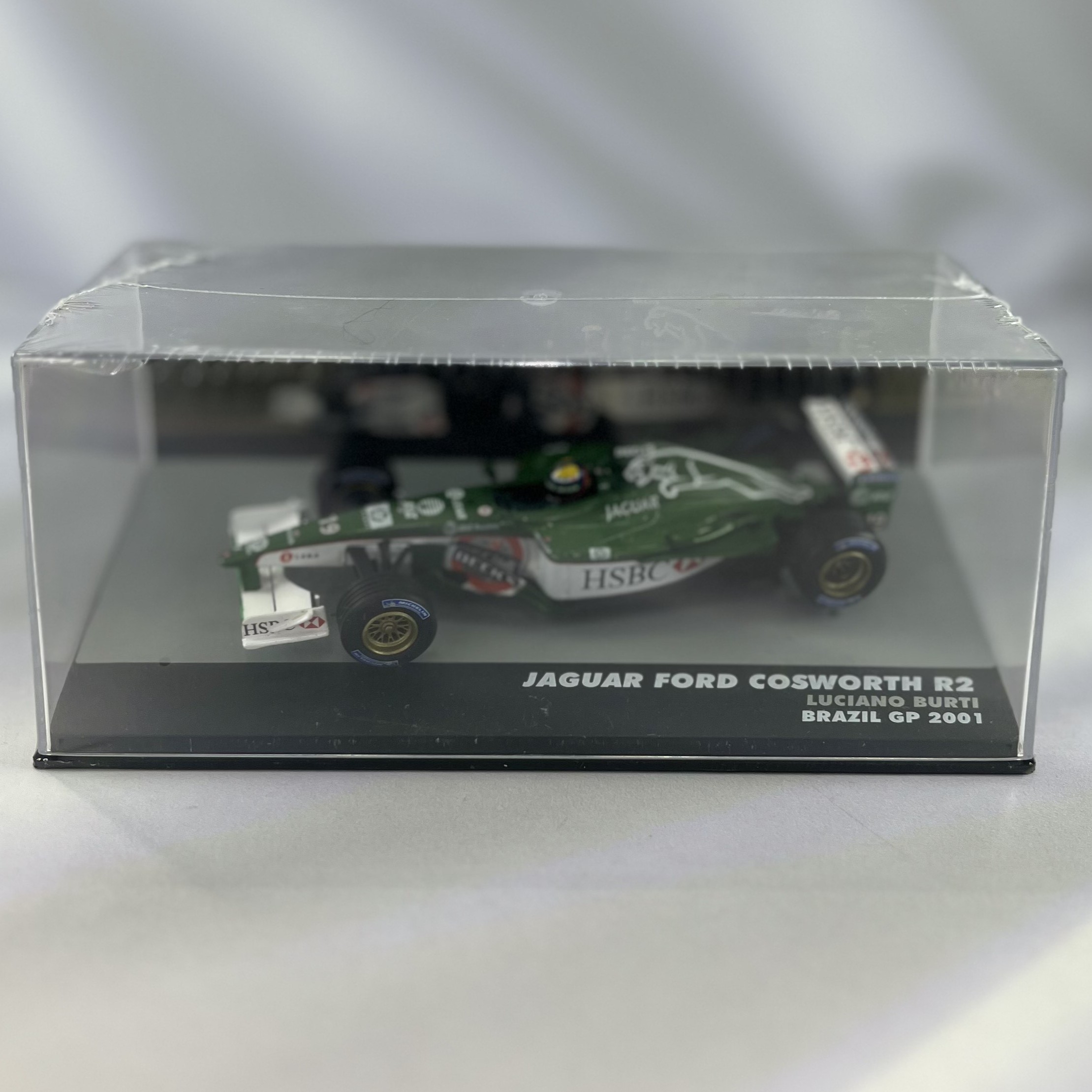 Jaguar Ford GP Brazil 2001 #19 Luciano Burti Caja Acrilica IXO 1:43