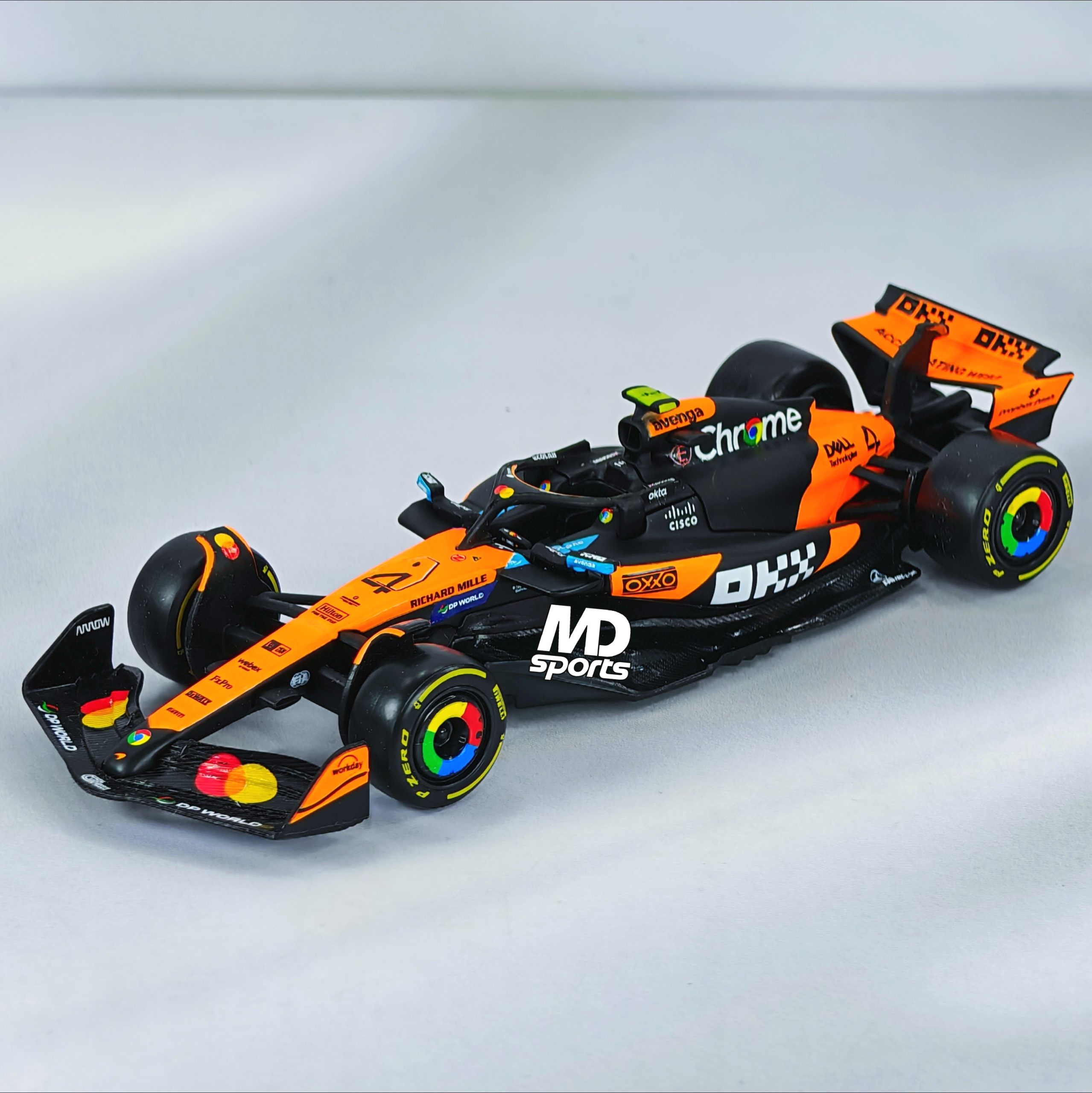 Mclaren MCL39 GP Australia 2025 #4 Lando Norris Caja Normal Burago 1:43 - Imagen 4