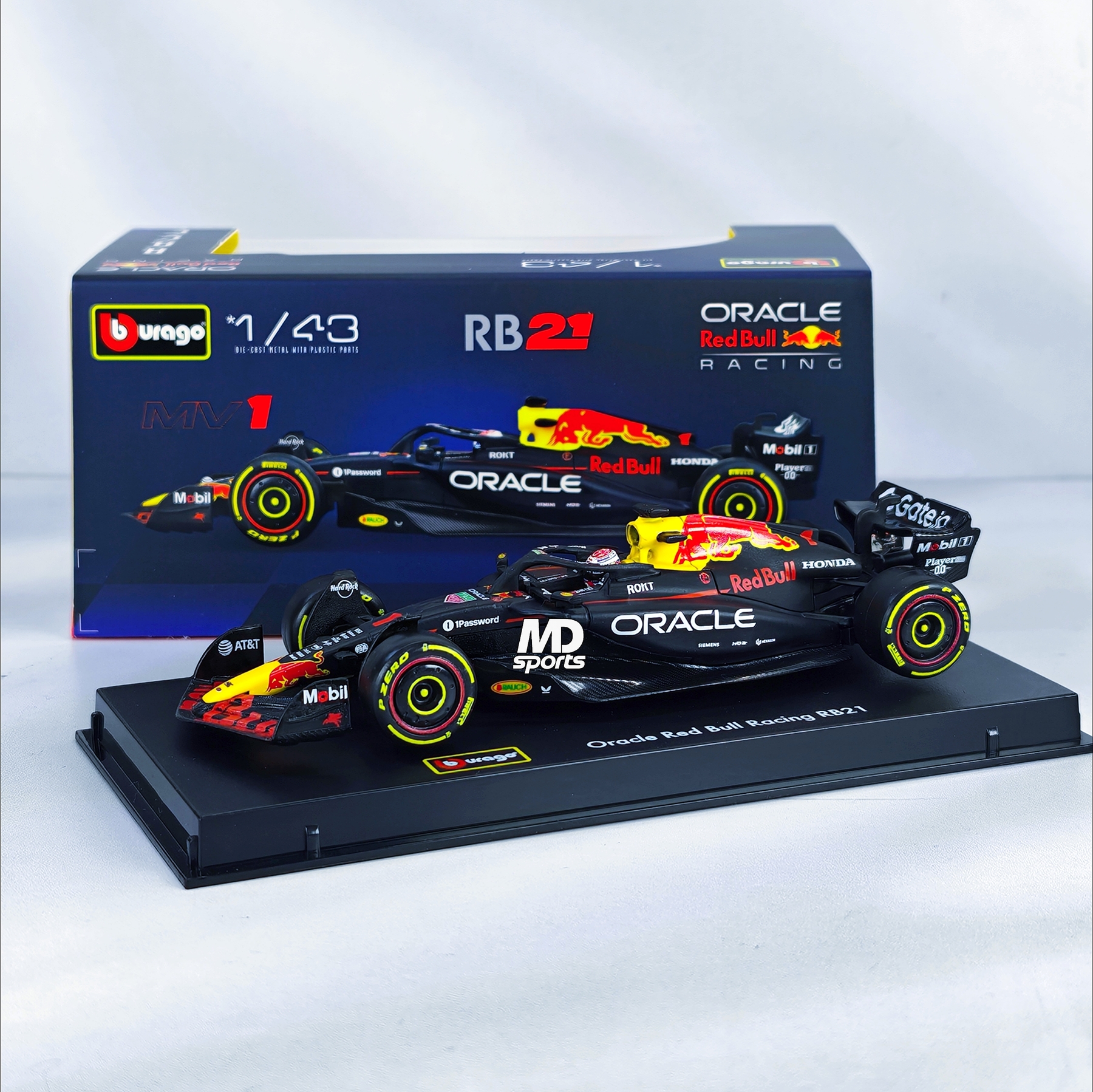 RedBull RB21 2025 #1 Max Verstappen Caja Acrilica Burago 1:43