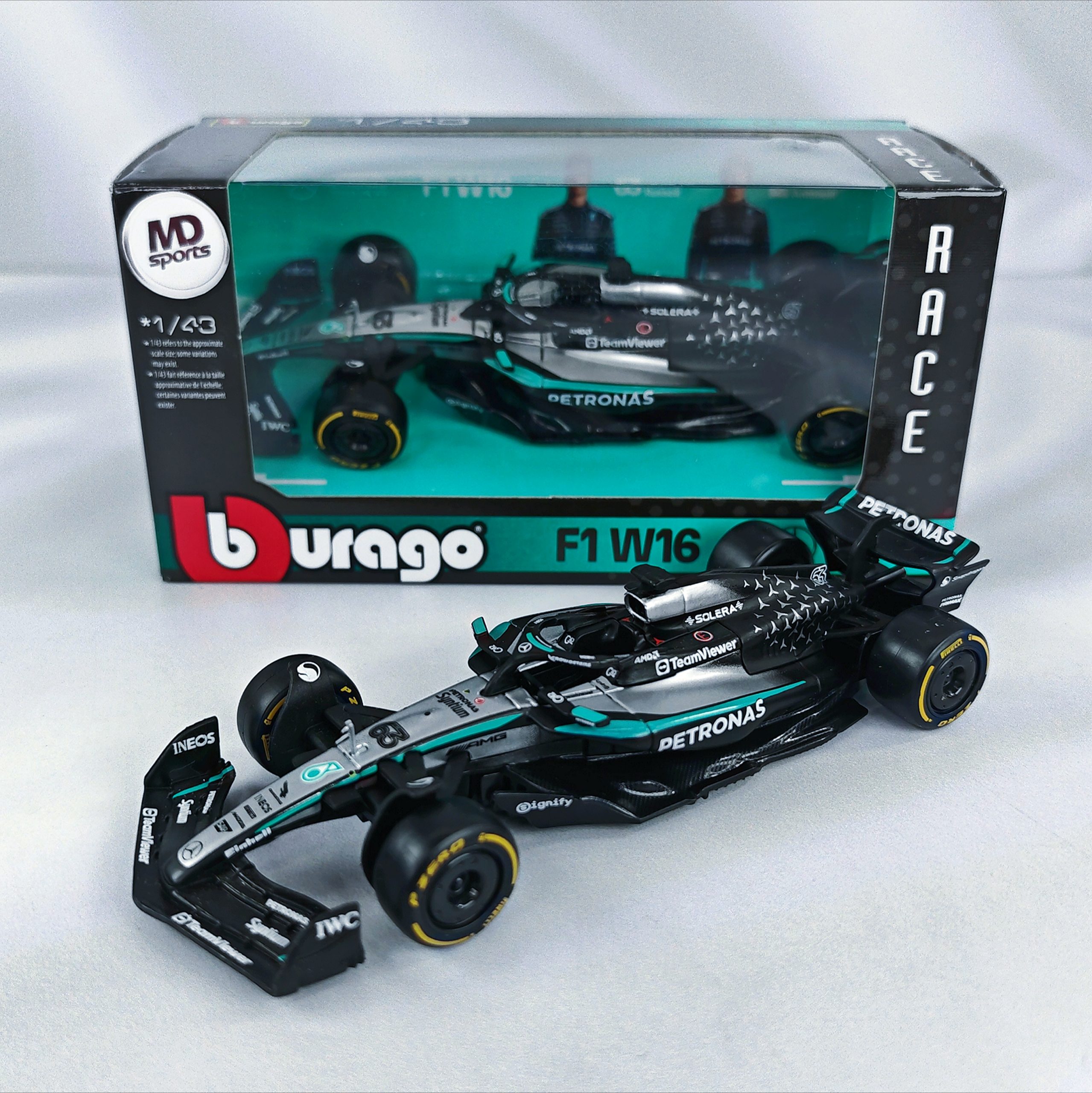 Mercedes W16 2025 #63 George Russell Caja Normal Burago 1:43
