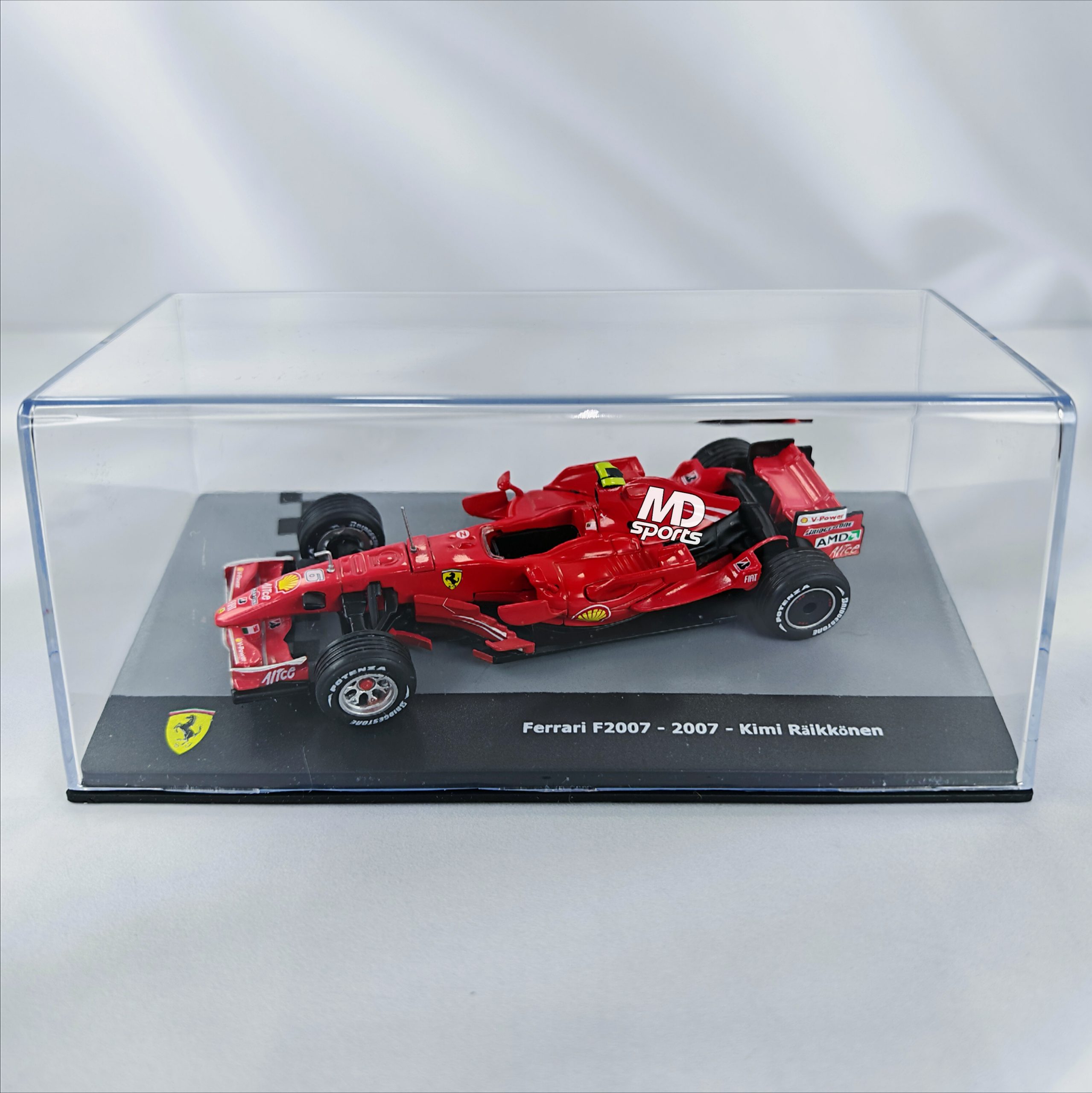 Ferrari F2007 2007 #6 Kimi Raikkonen Caja Acrilica IXO 1:43