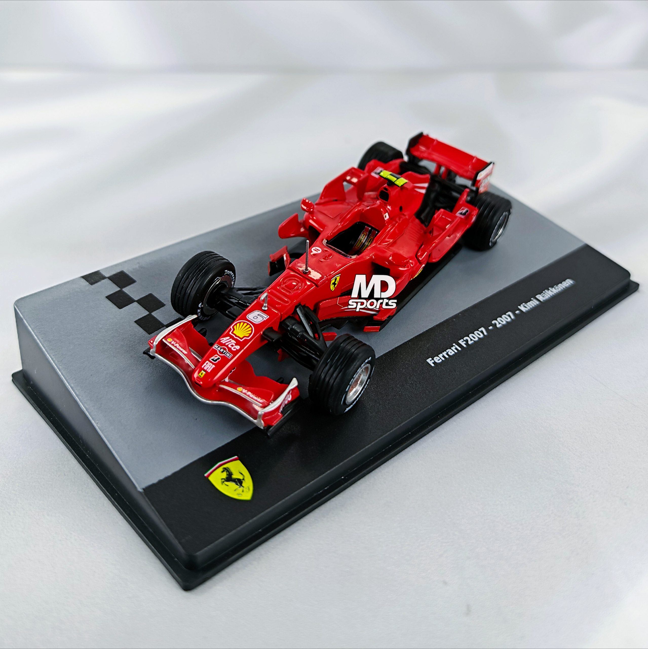 Ferrari F2007 2007 #6 Kimi Raikkonen Caja Acrilica IXO 1:43
