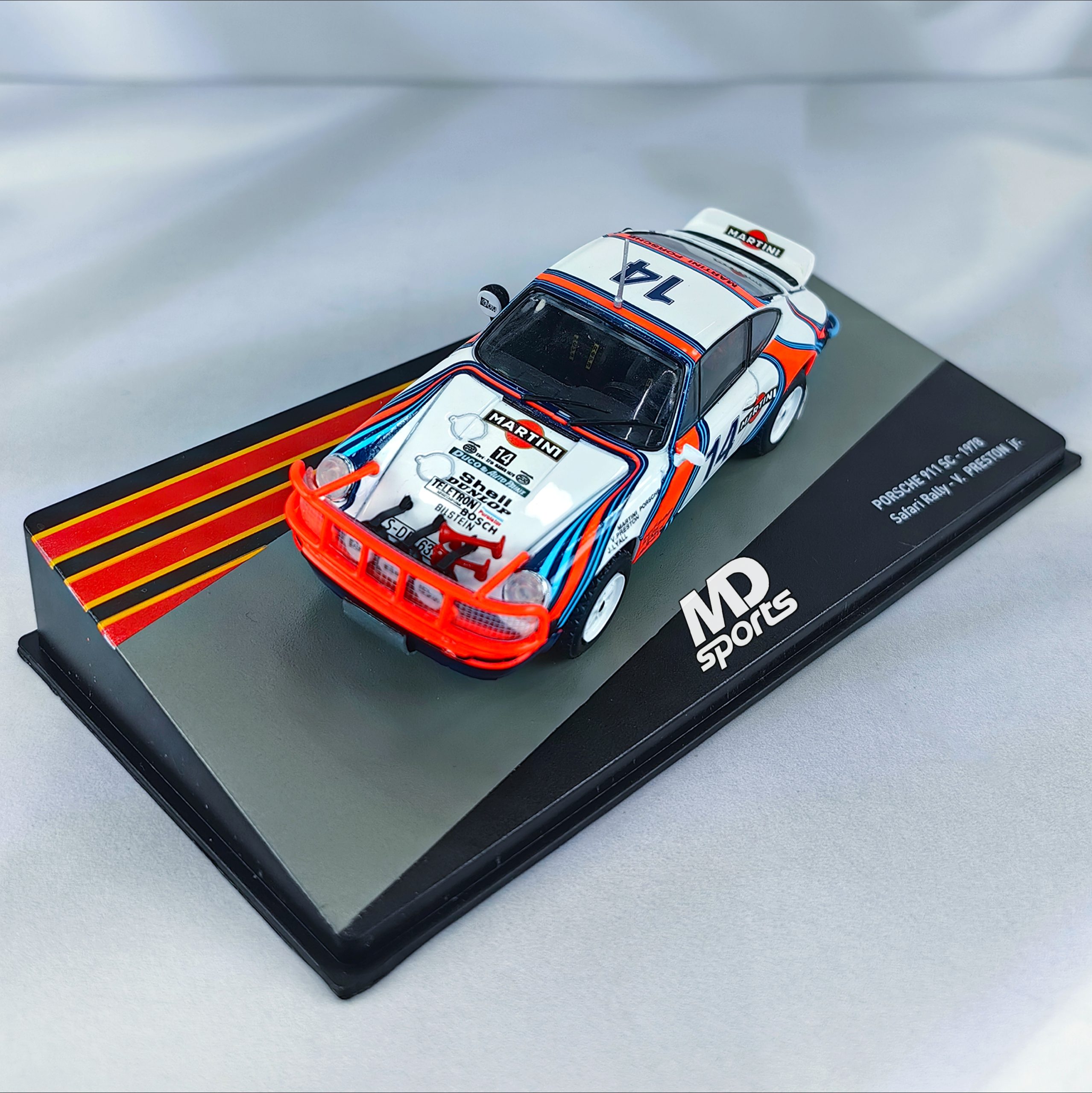 Porsche 911 SC #14 Safari Rally 1978 Caja Acrilica Ixo Models 1:43