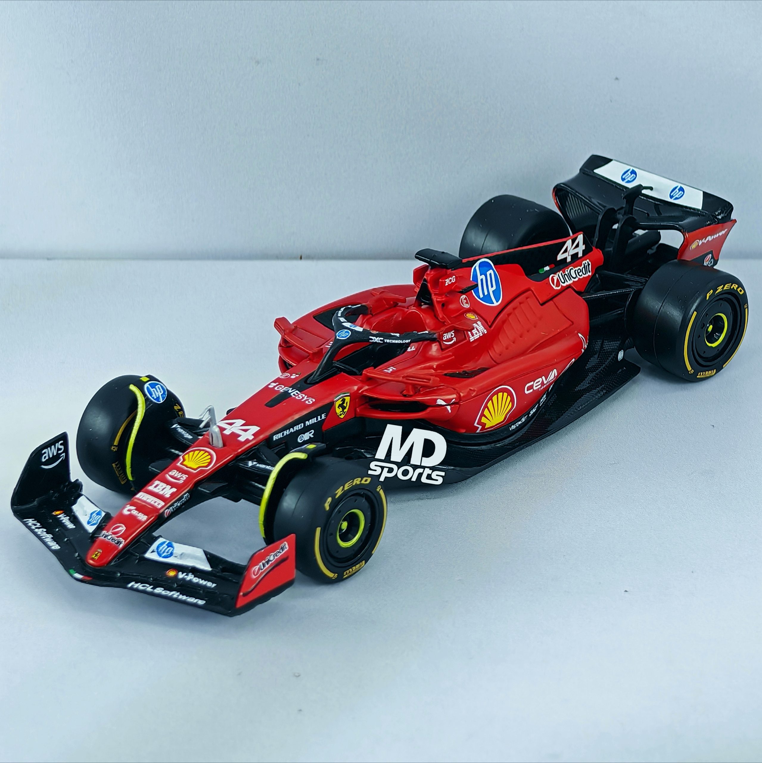 Ferrari SF-23 The first Lap 2025 #44 Lewis Hamilton Caja Normal Burago 1:43 - Imagen 4