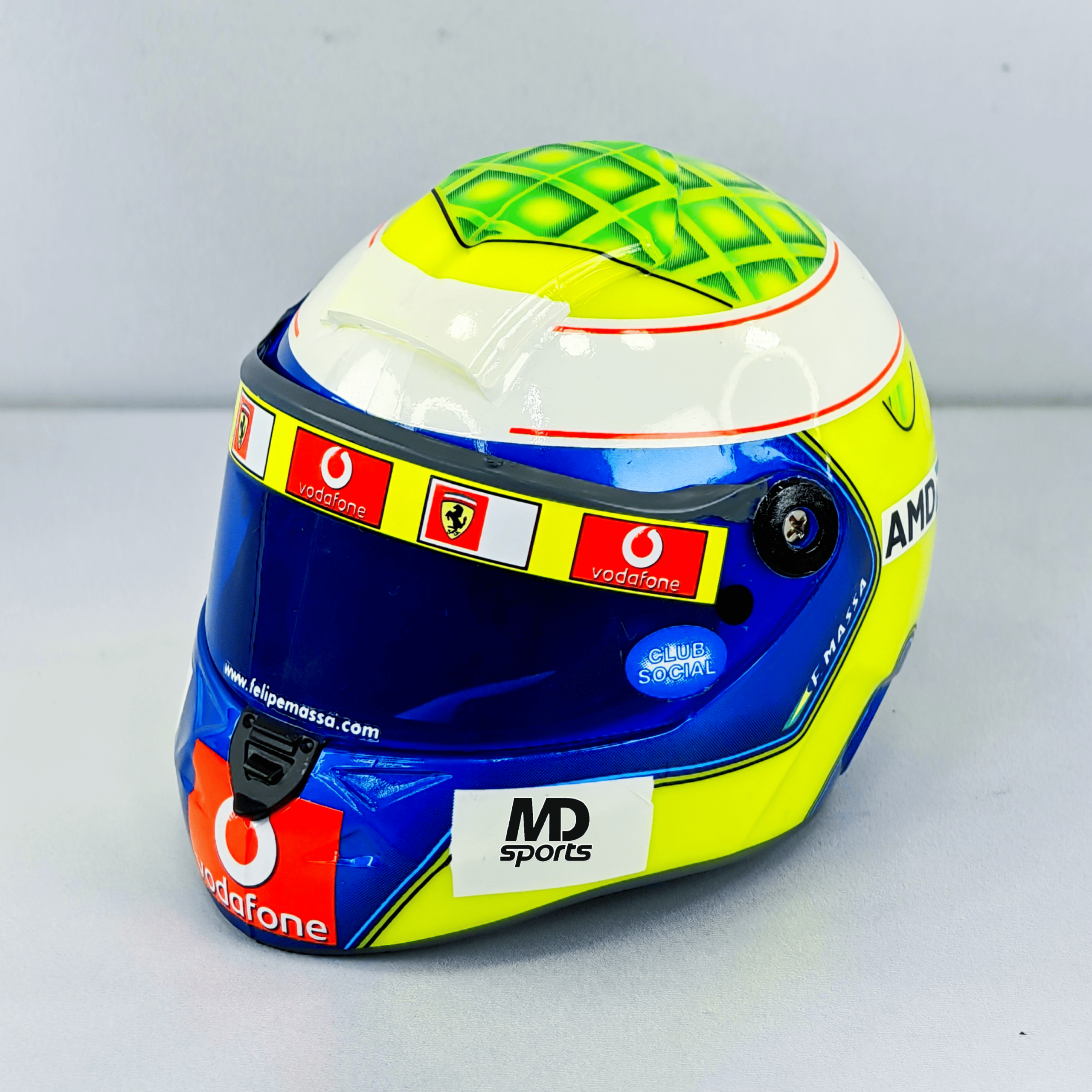 Casco Formula 1 Scuderia Ferrari Felipe Massa 2006 Spark 1:5