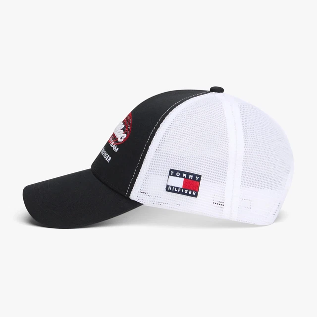 Gorro TOMMY HILFIGER Cadillac F1 Team Oficial 2026 Trucker Cap Negro/Blanco - Imagen 3