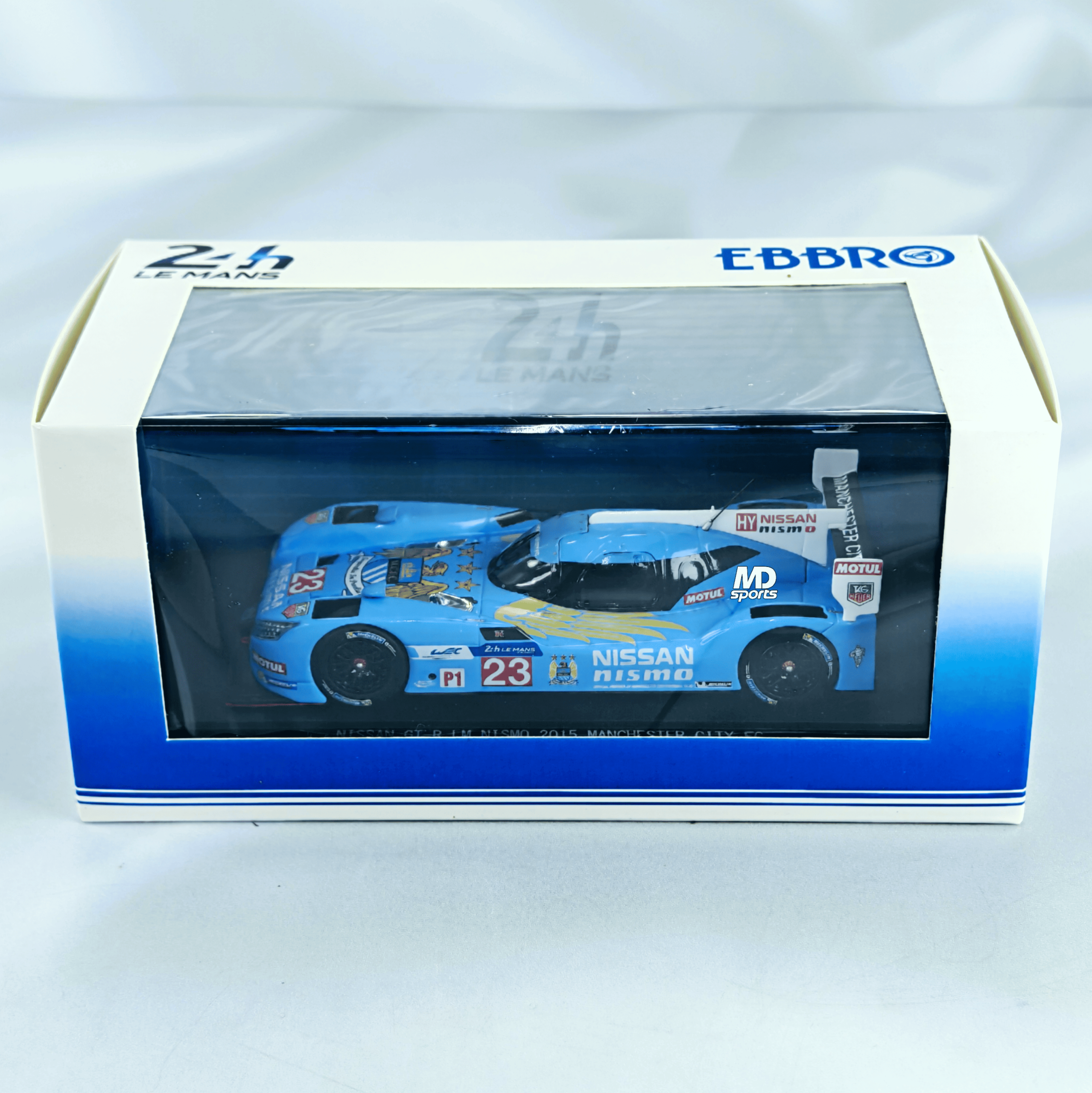 Nissan GTR LM Nismo Manchester City FC 2015 #23 Jann Mardenborough Caja Acrilica Ebbro 1:43