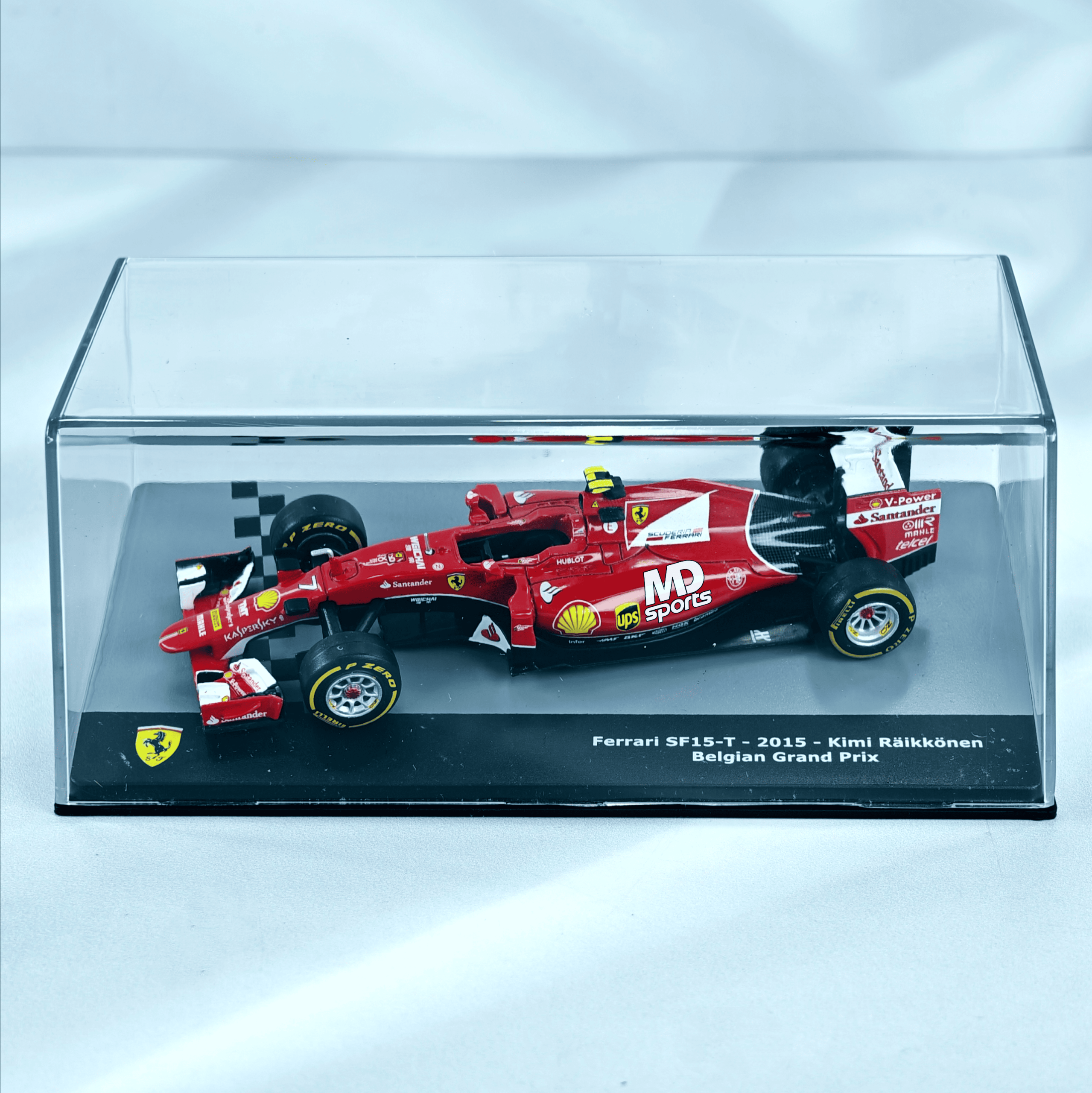Ferrari SF15-T Belgian GP 2015 #7 Kimi Raikkonen Caja Acrilica IXO 1:43