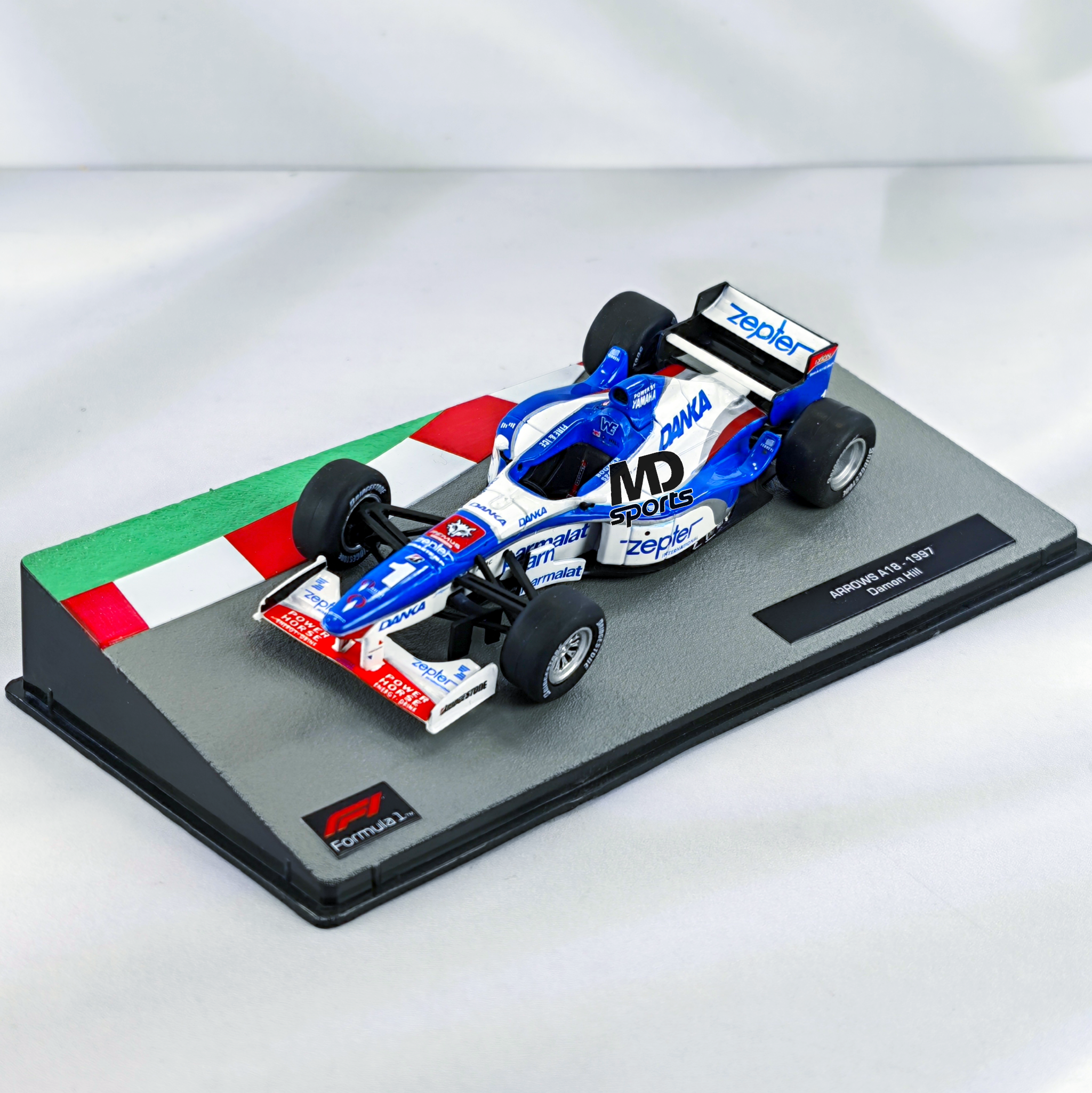 Arrows A18 F1 1997 #1 Damon Hill Caja Acrilica Altaya 1:43