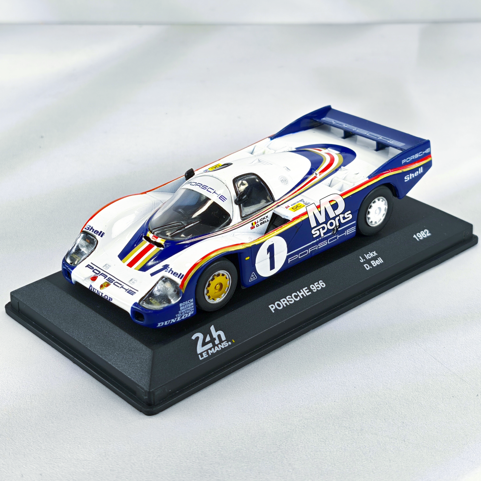 Porsche 956 LeMans 1982 #1 J.Ickx – D.Bell Caja Acrilica Altaya 1:43