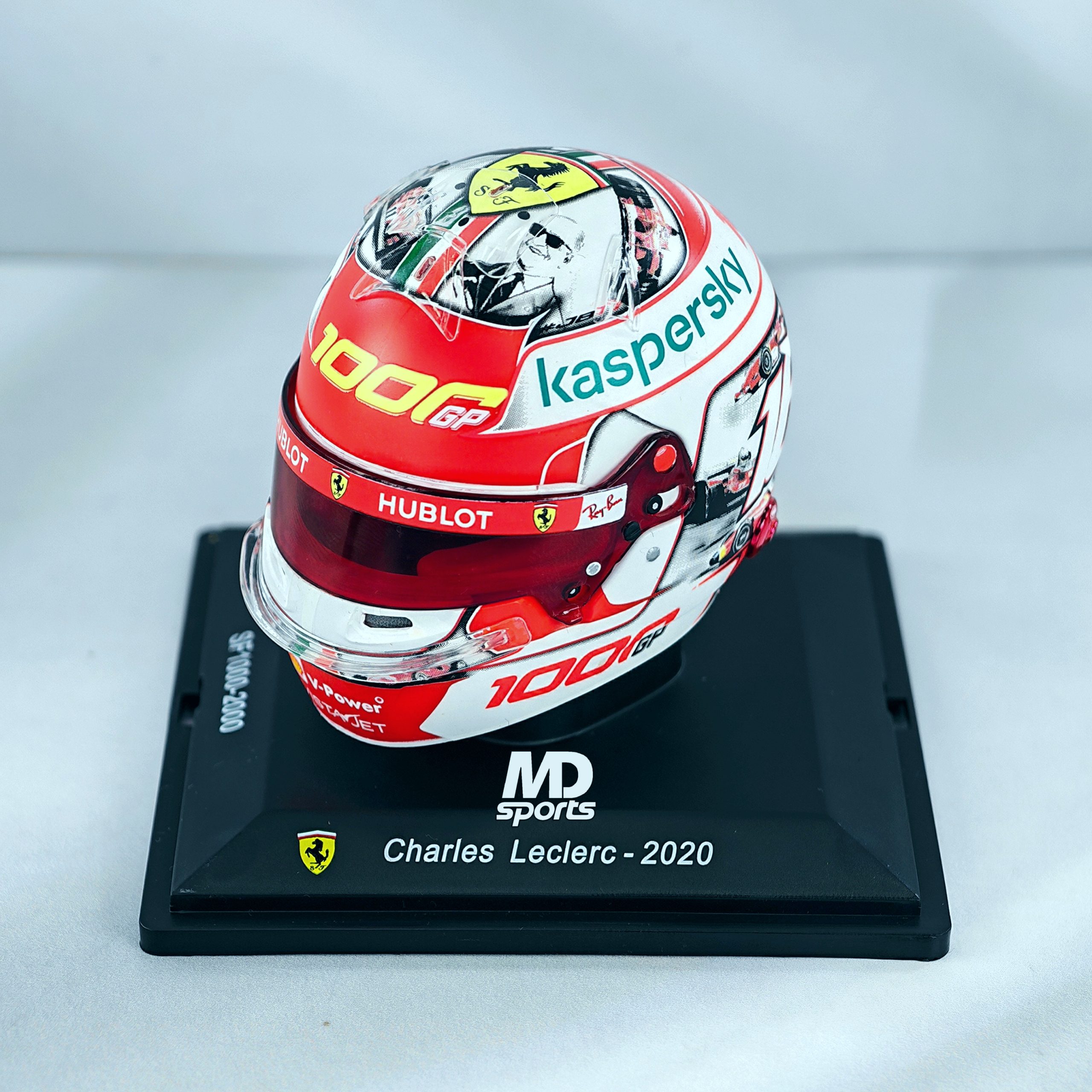 Casco Formula 1 Charles Leclerc Ferrari GP Mugello 2020 Spark 1:5