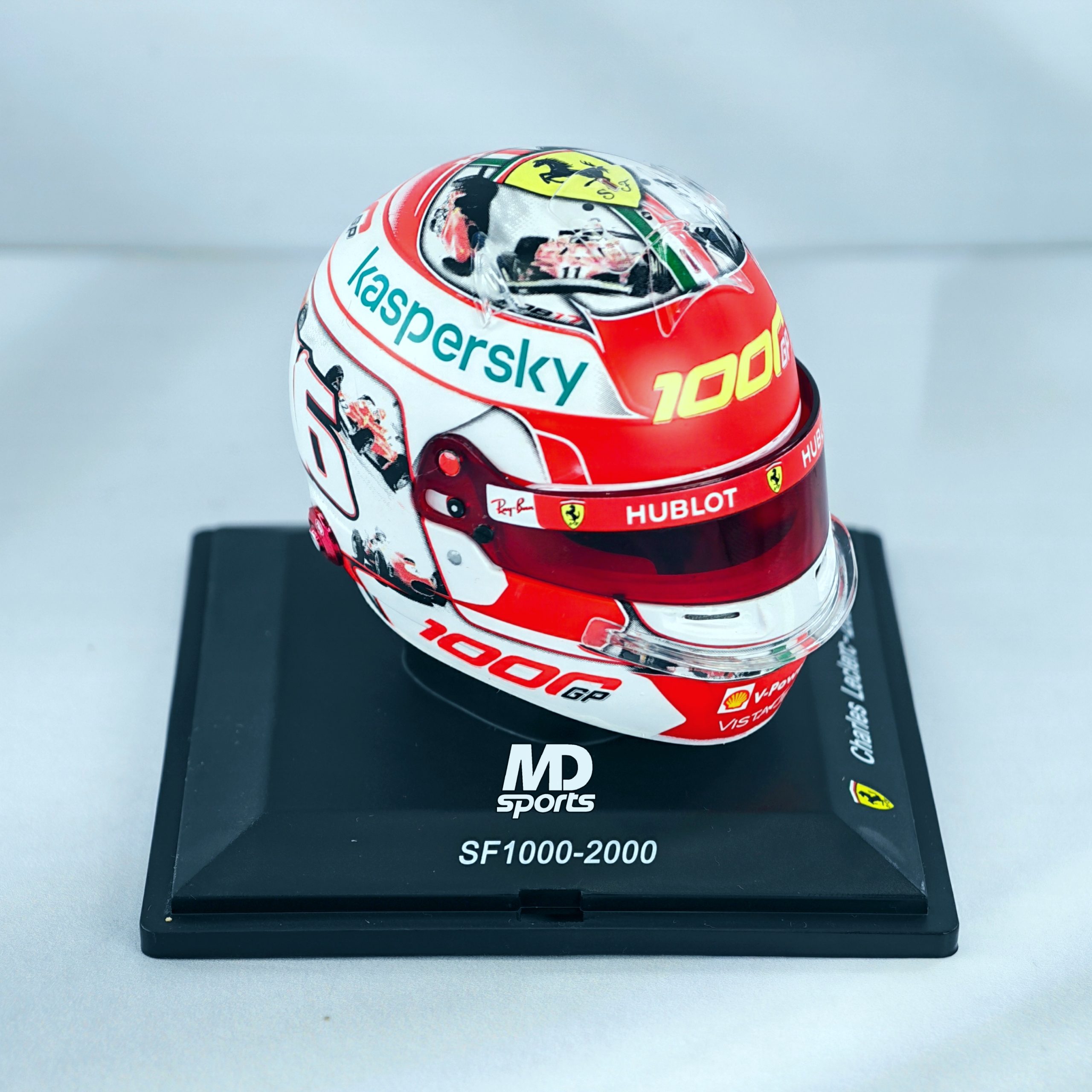 Casco Formula 1 Charles Leclerc Ferrari GP Mugello 2020 Spark 1:5