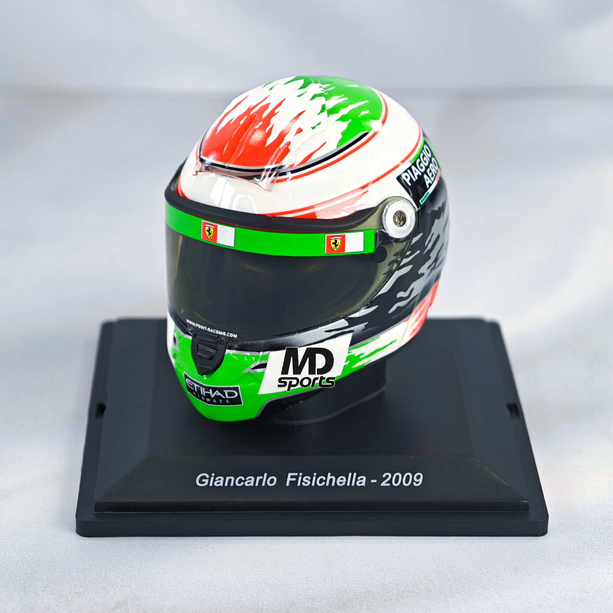 Casco Formula 1 Giancarlo Fisichella Ferrari 2009 Spark 1:5
