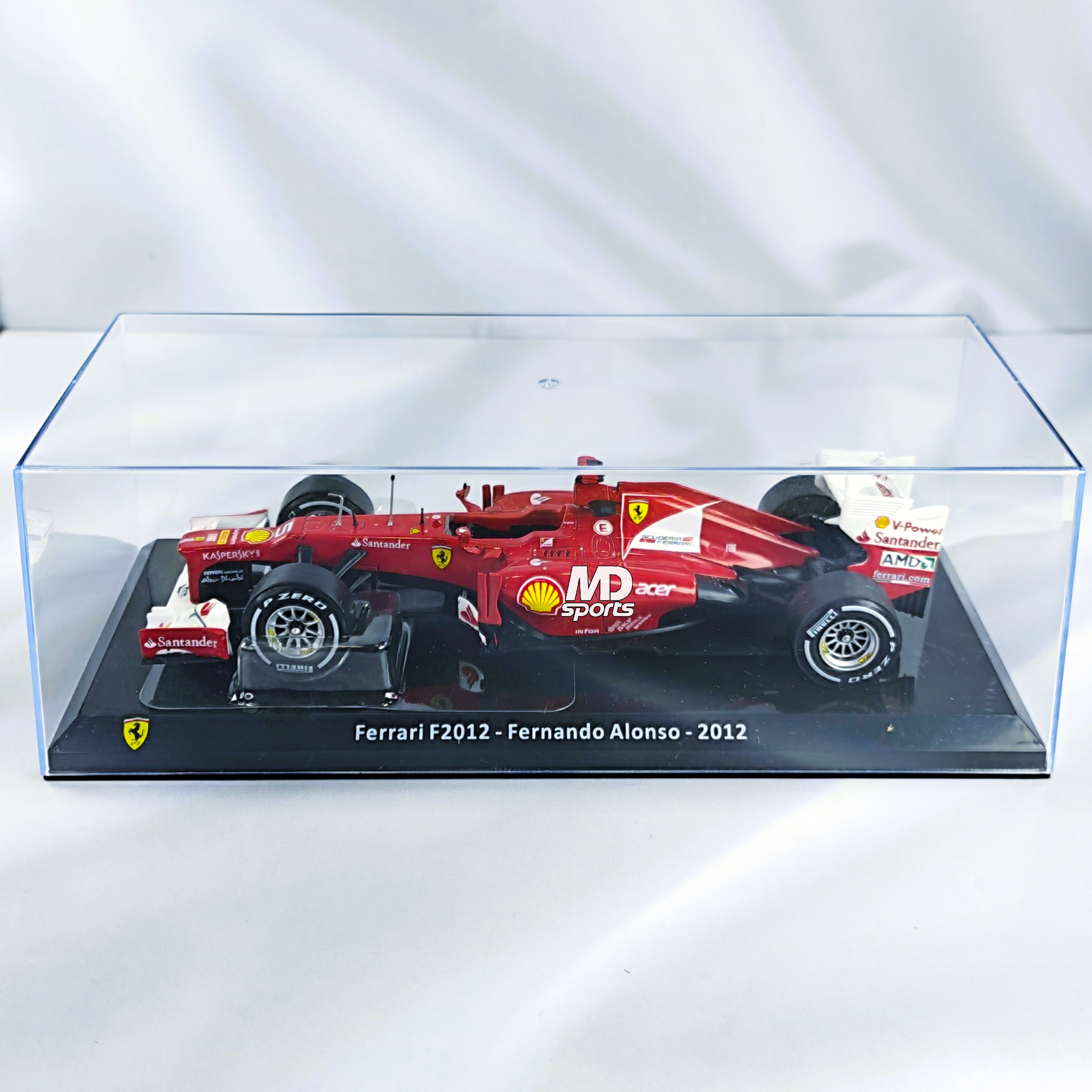 Ferrari F2012 2012 #5 Fernando Alonso Caja Acrilica Premium Collect 1:24