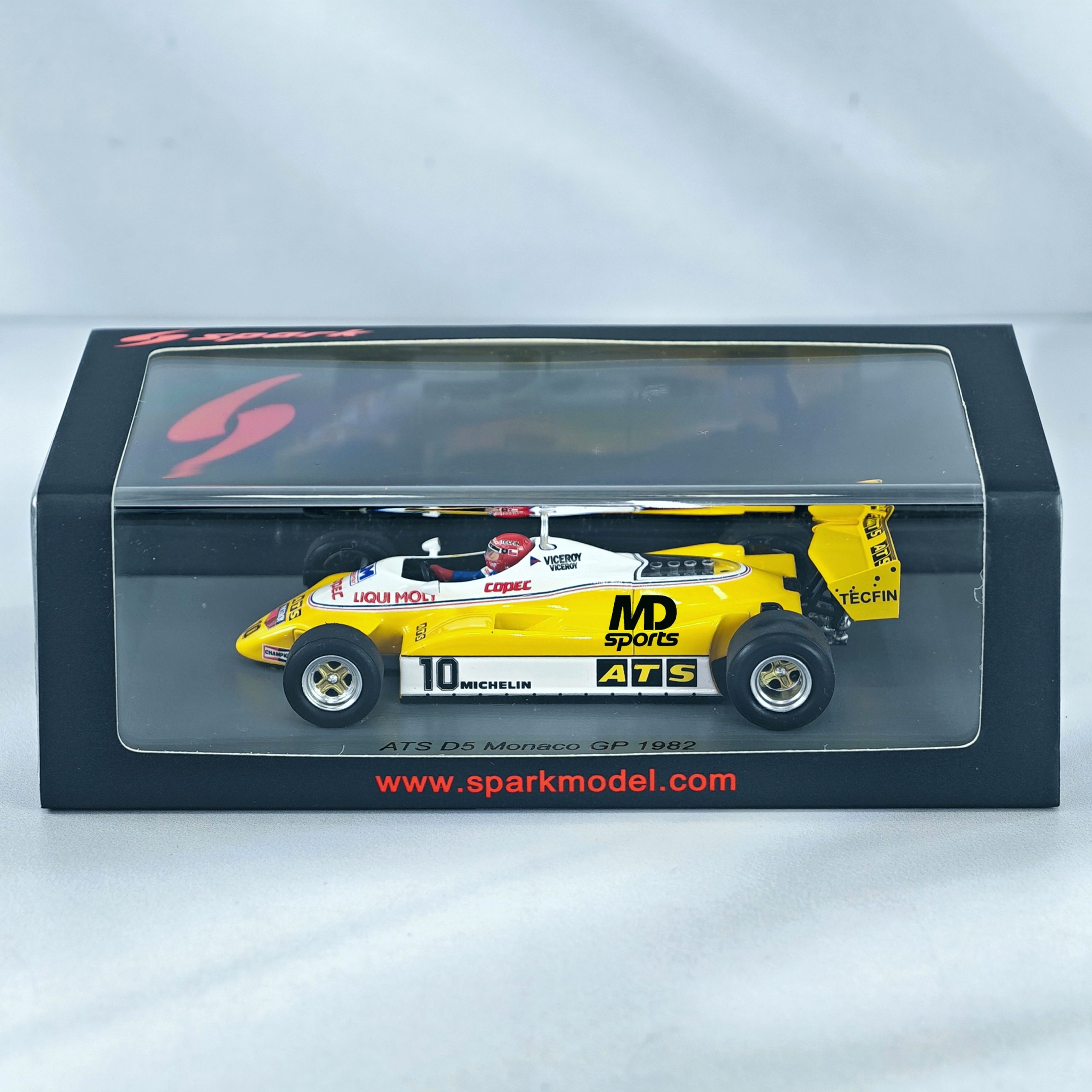 ATS Ford D5 GP Monaco 1982 #10 Eliseo Salazar Caja Acrilica Spark 1:43