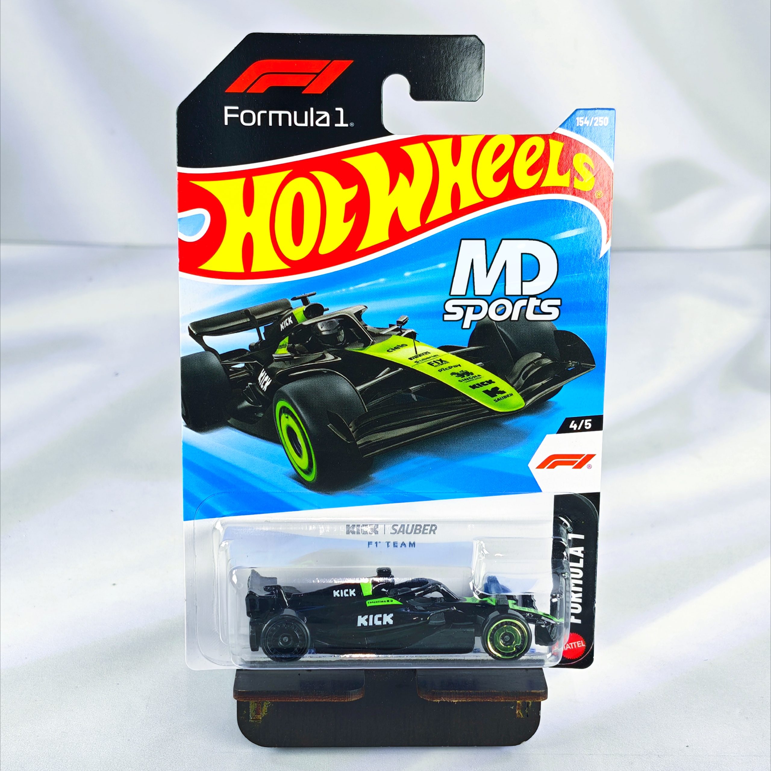 Kick Sauber F1 Team 2025 HotWheels Basico 1:64