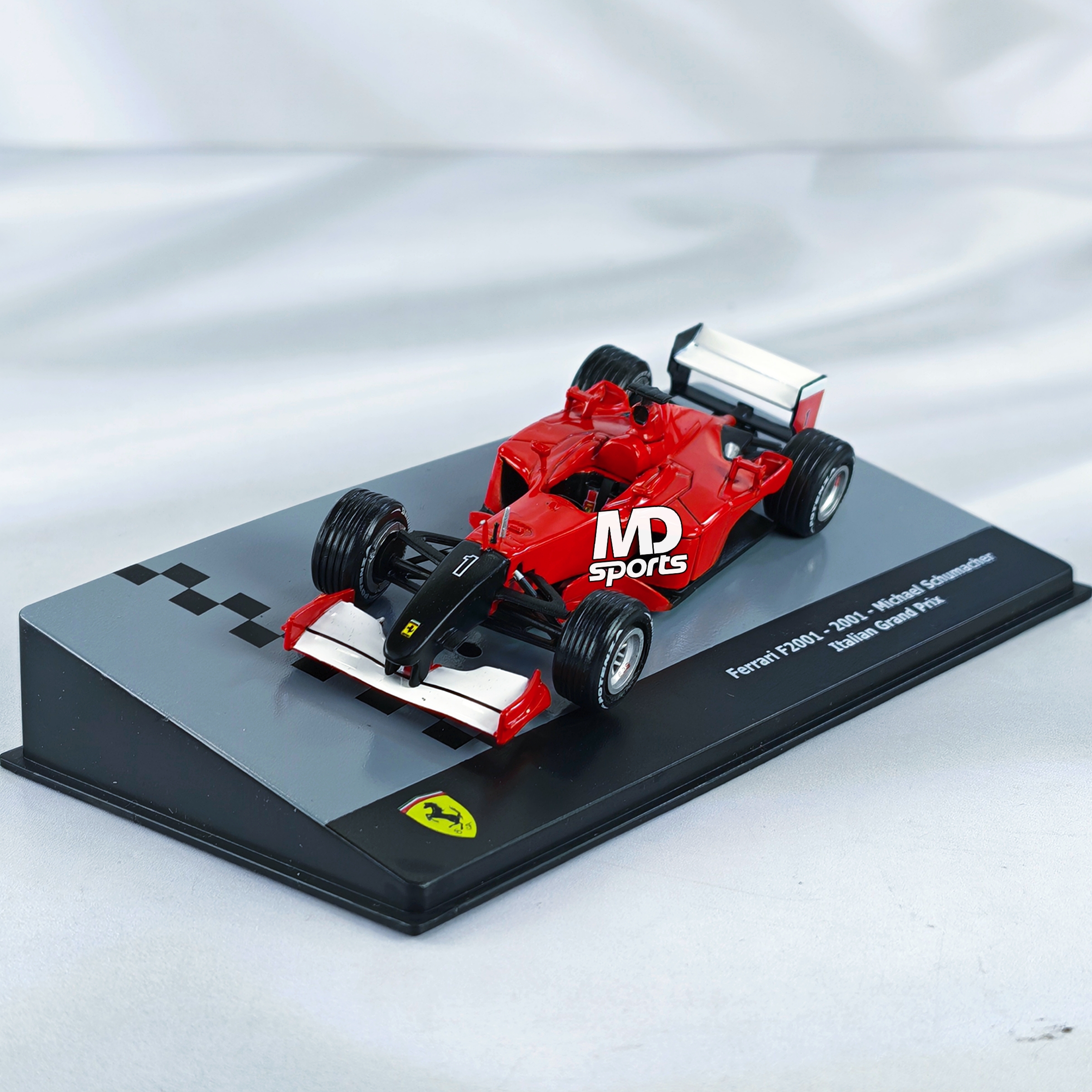 Ferrari F2001 GP Monza 2001 #1 Michael Schumacher Caja Acrilica IXO 1:43