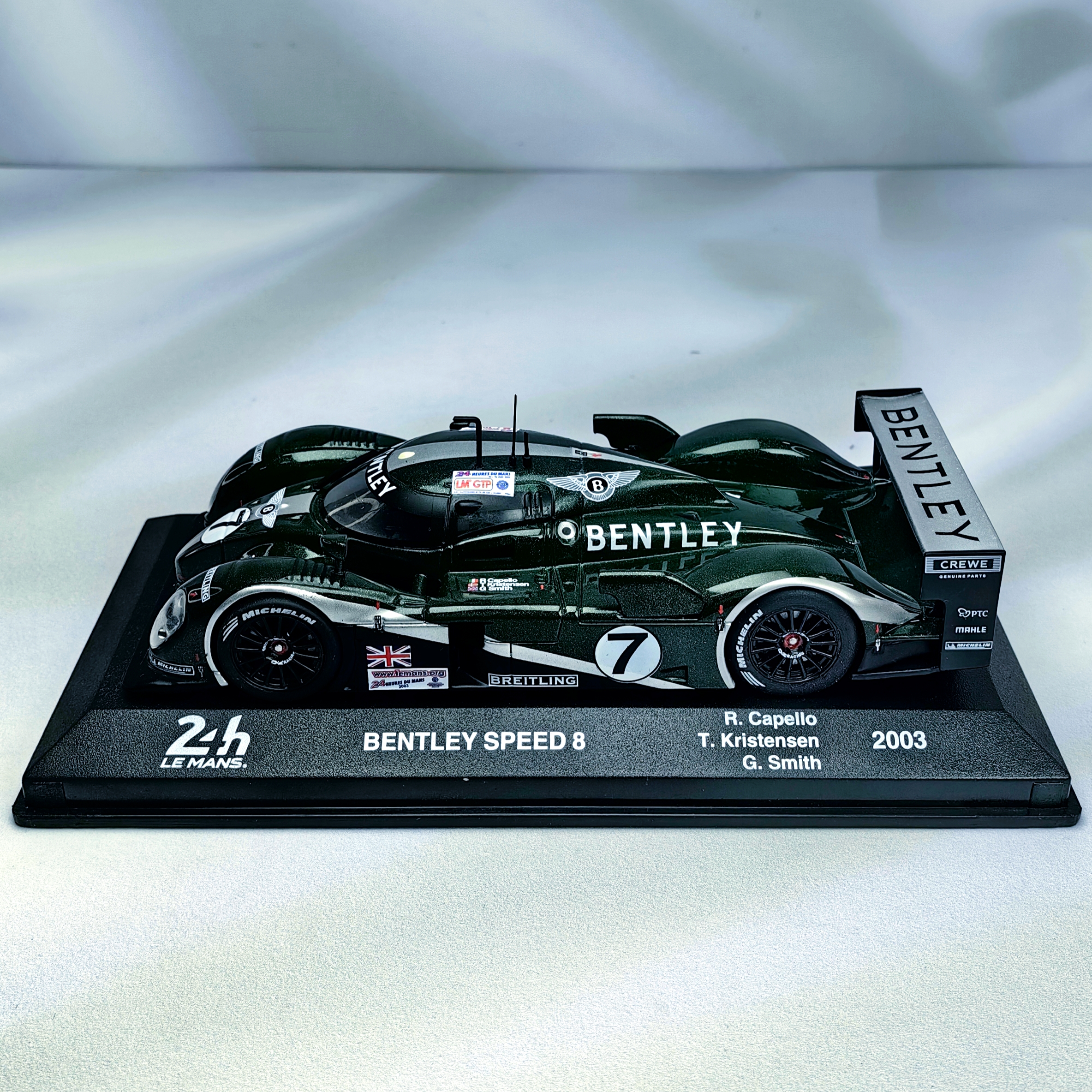 Bentley Speed 8 LeMans 2003 #7 Capello-Kristensen-Smith Caja Acrilica Altaya 1:43 - Imagen 3