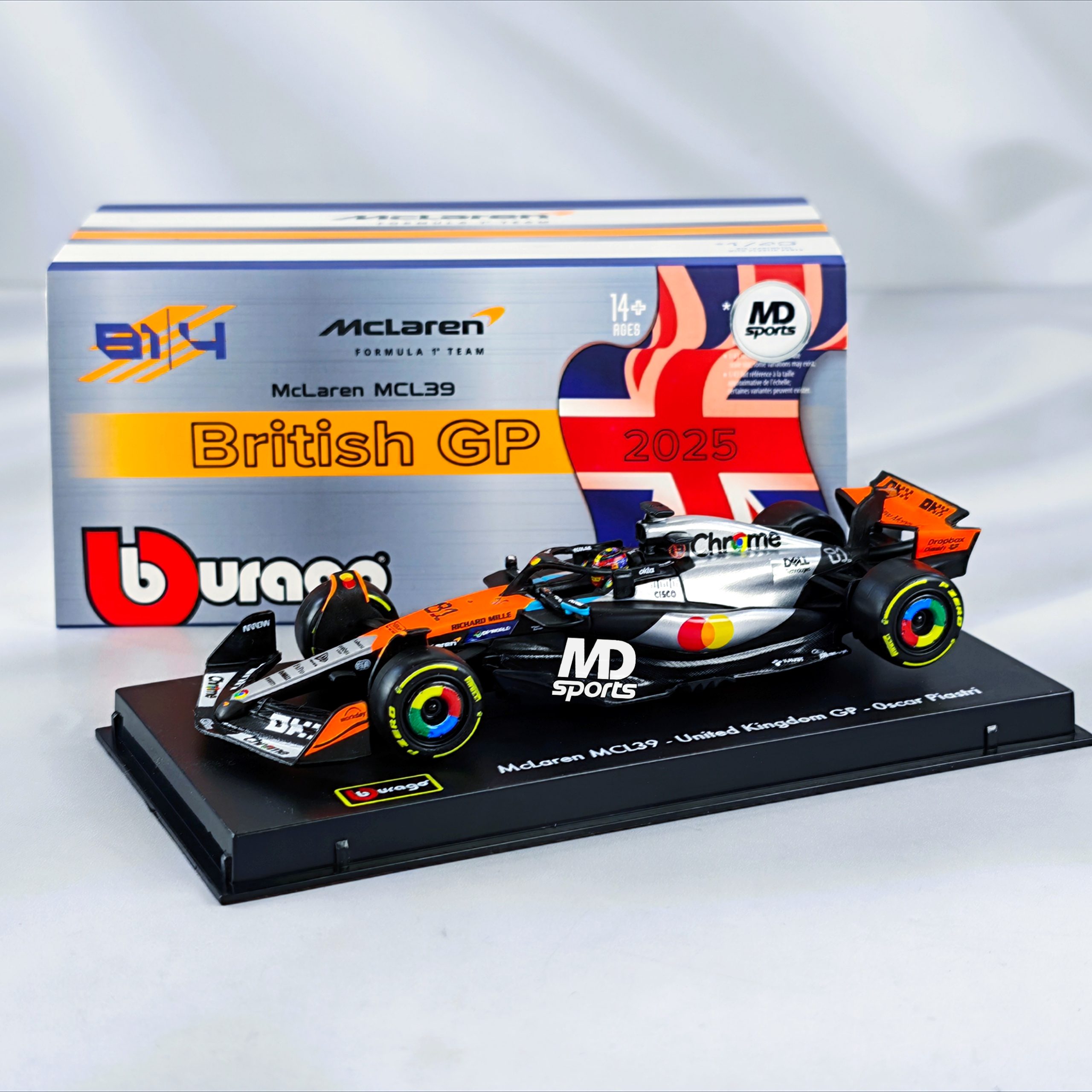 Mclaren MCL39 GP Silverstone 2025 #81 Oscar Piastri Caja Acrilica Burago 1:43