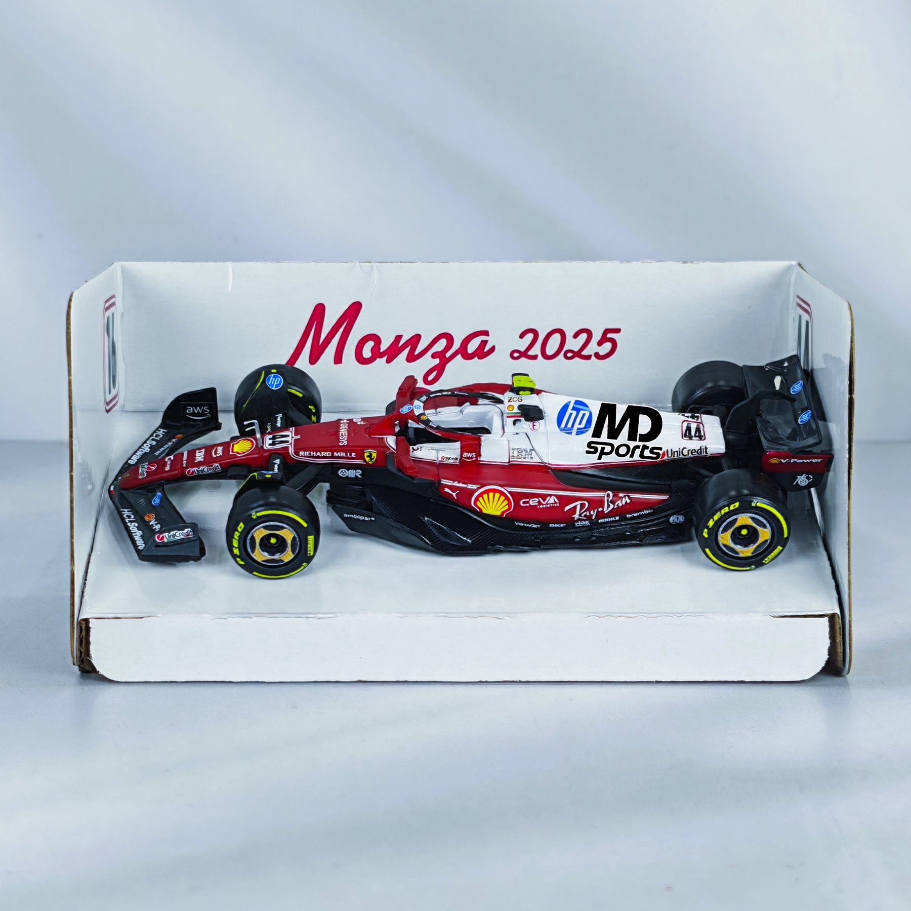 Ferrari SF-25 GP Monza 2025 #44 Lewis Hamilton Caja Normal Burago 1:43 - Imagen 3
